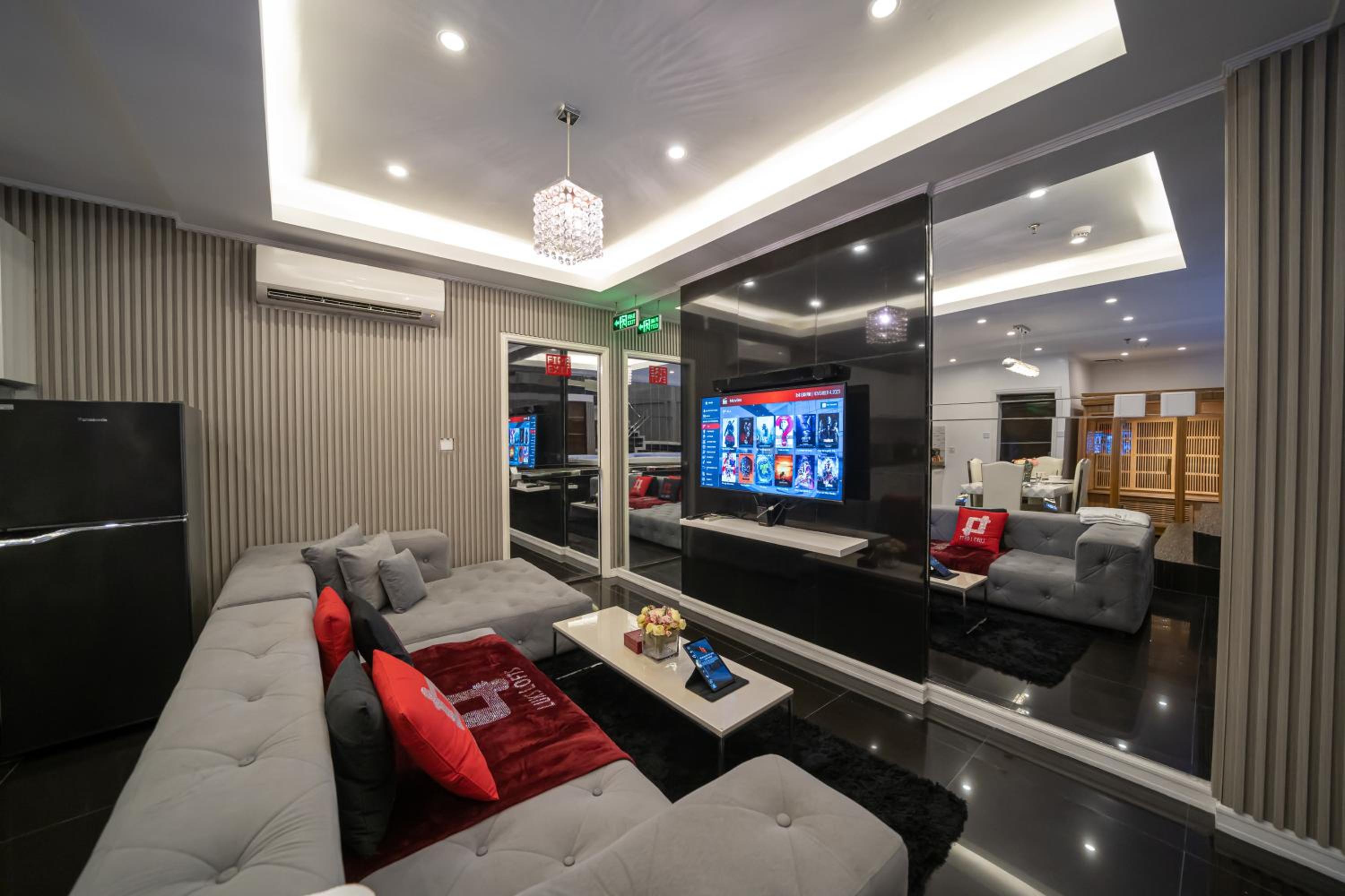 Superior Suite photo 2
