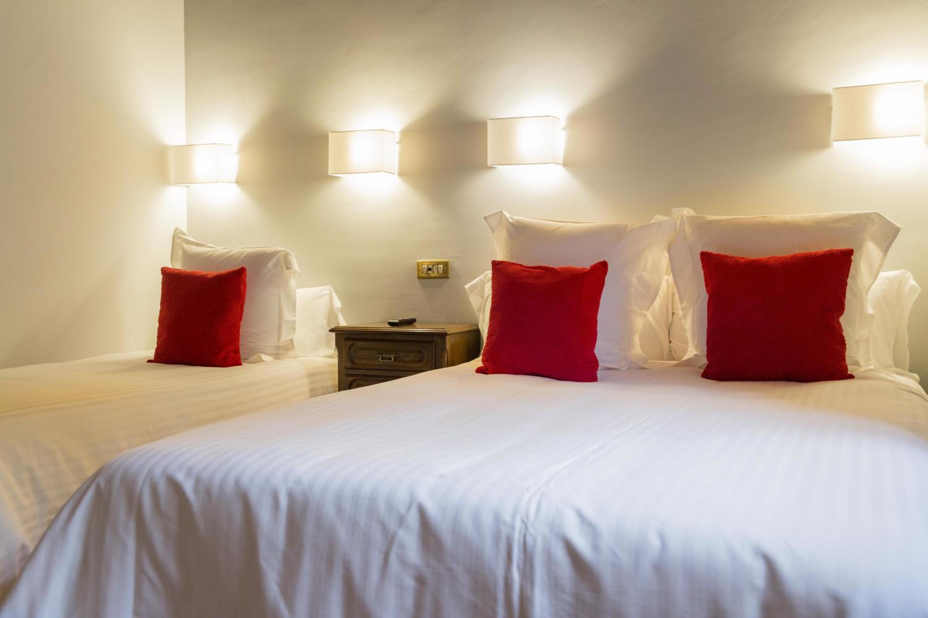Triple Room - Photo 7