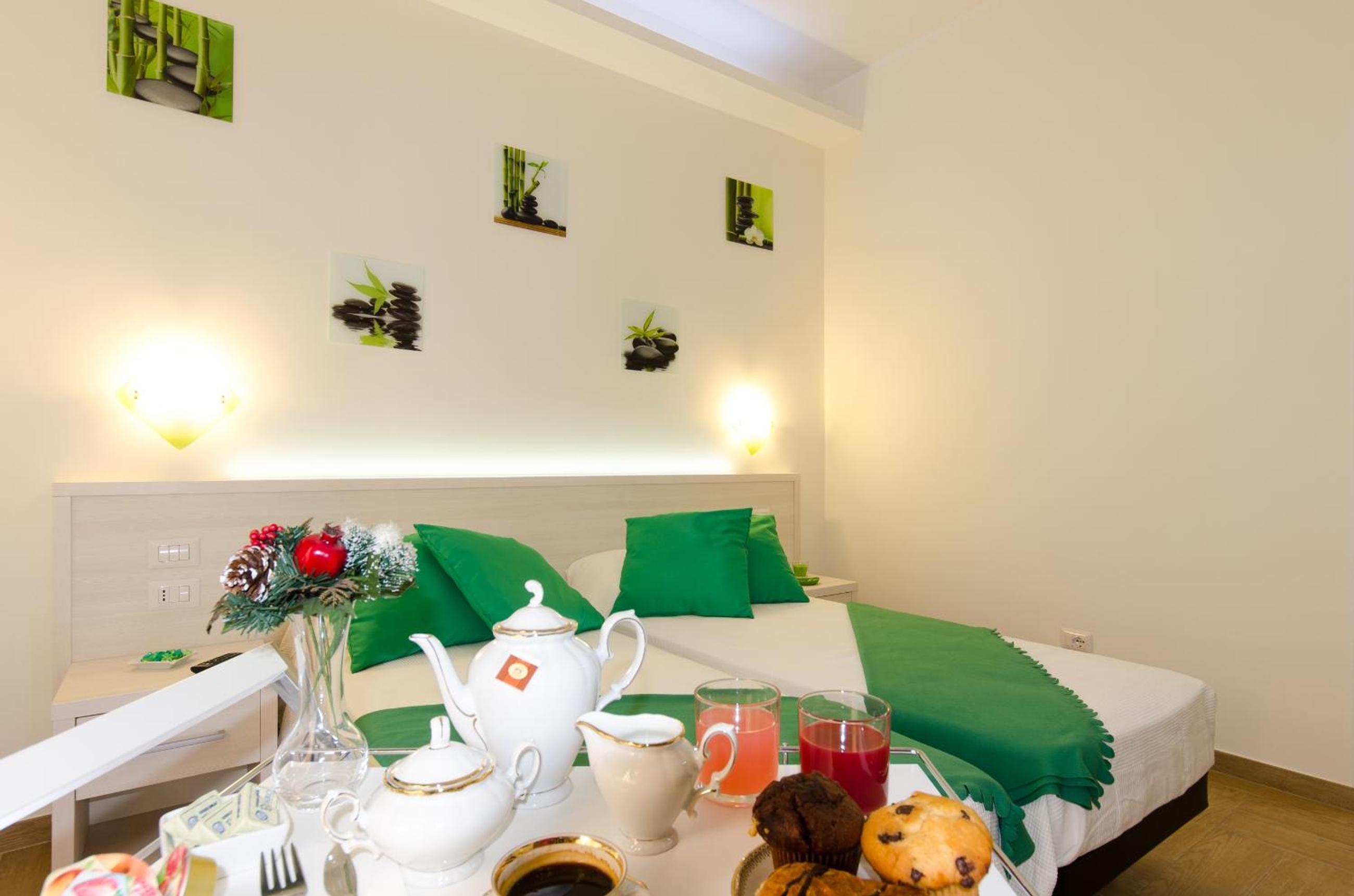 Standard Double or Twin Room photo 3