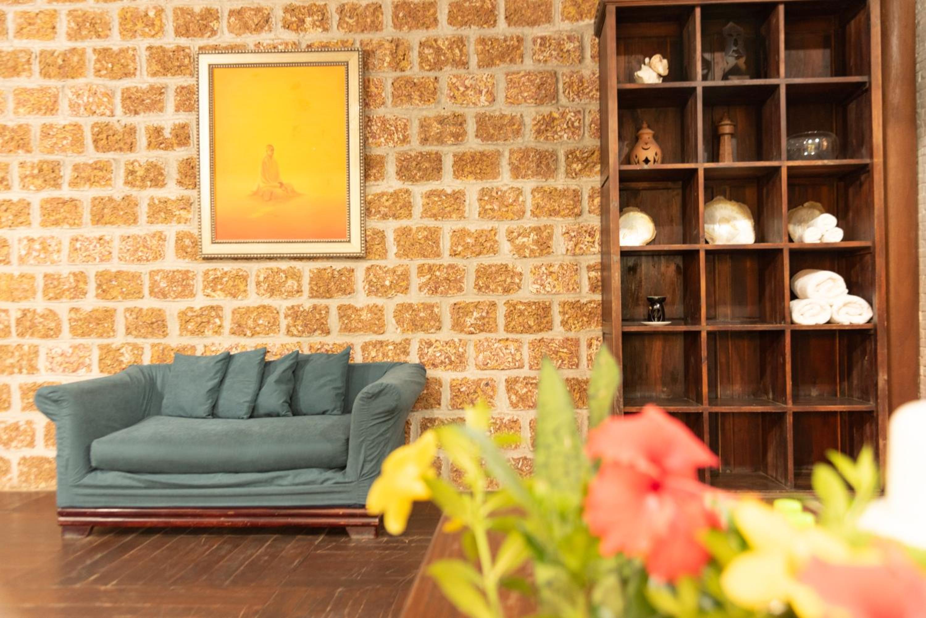 Three-Bedroom Villa photo 2