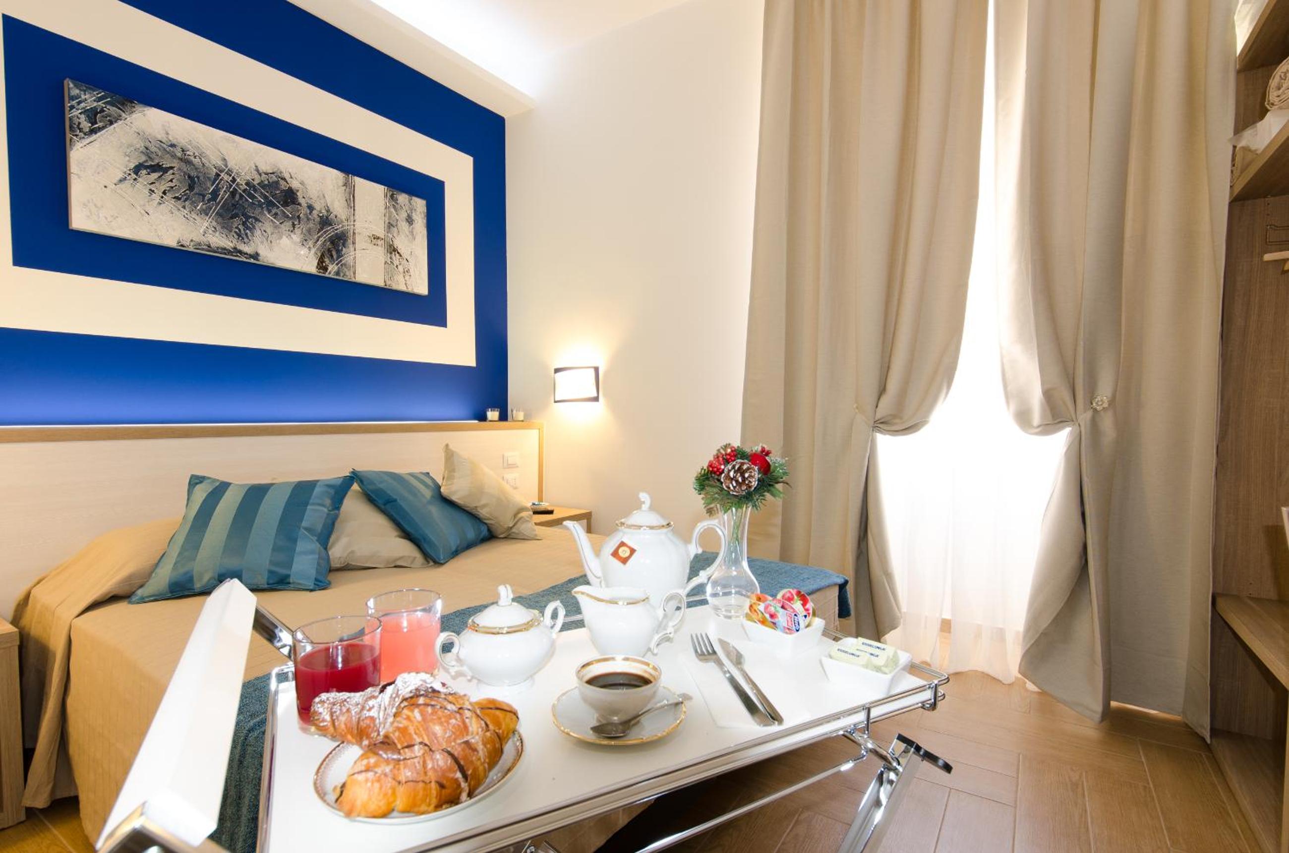 Double or Twin Room photo 2