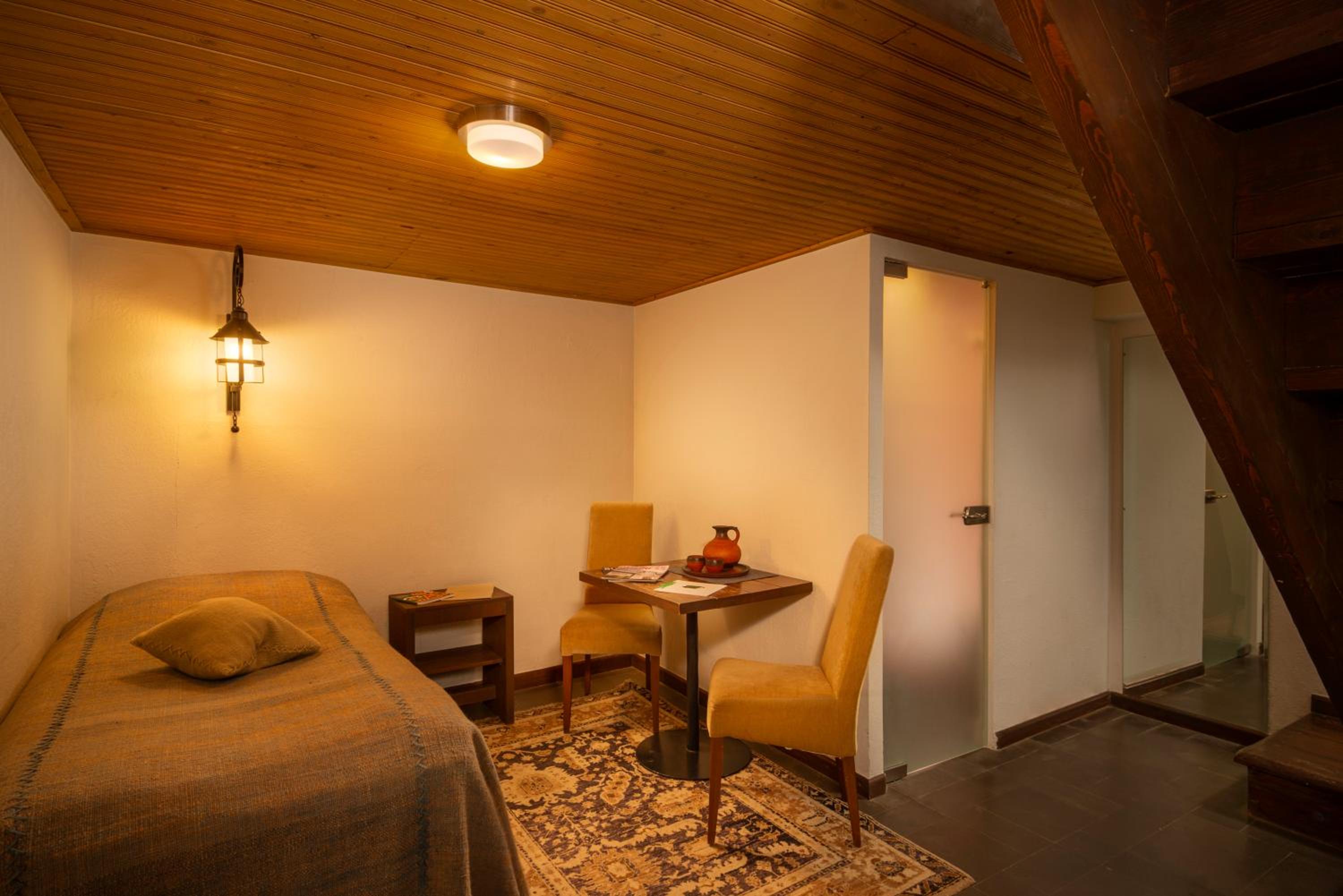 Double or Twin Room photo 3