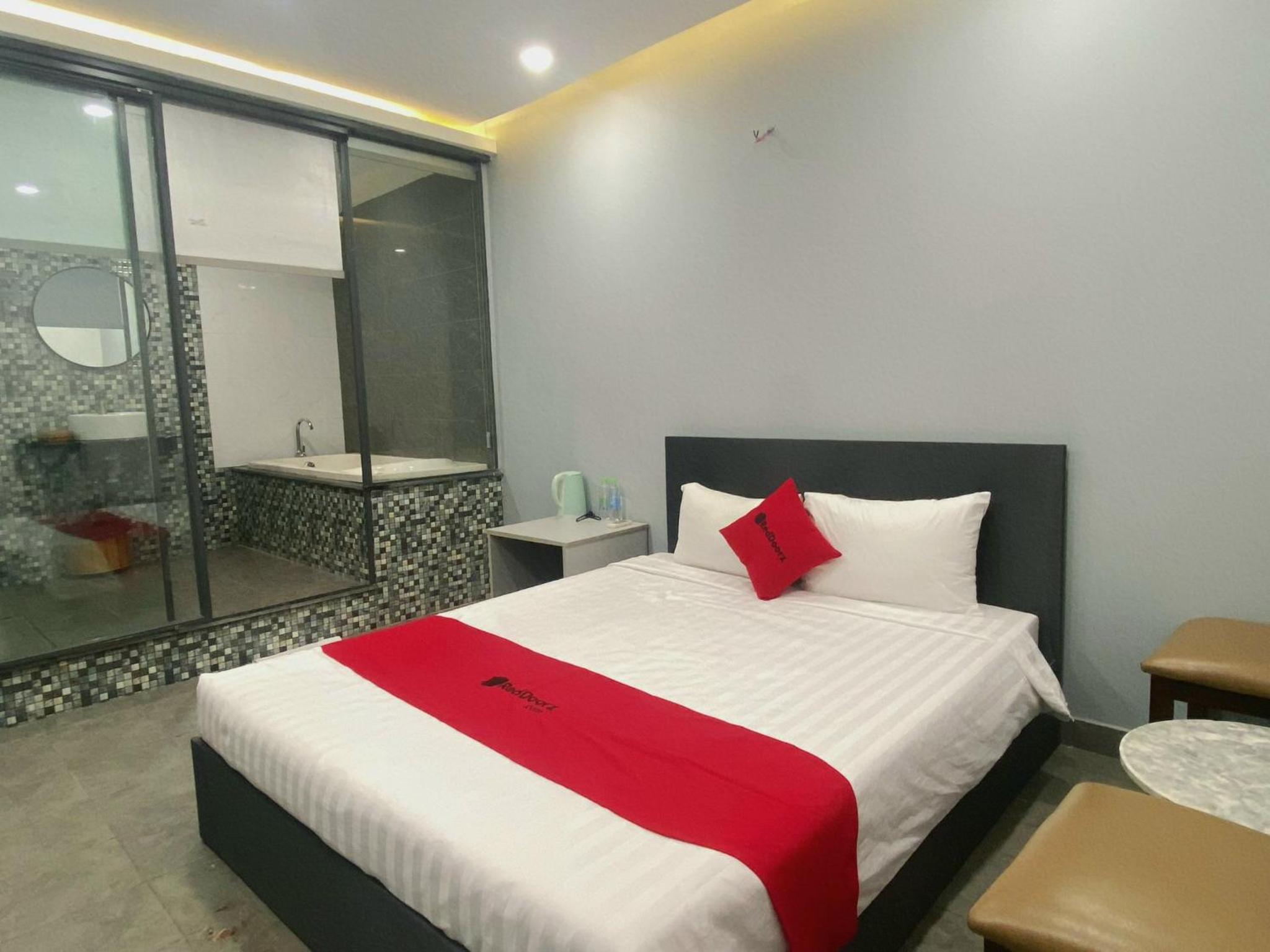 Deluxe Double Room With Bath