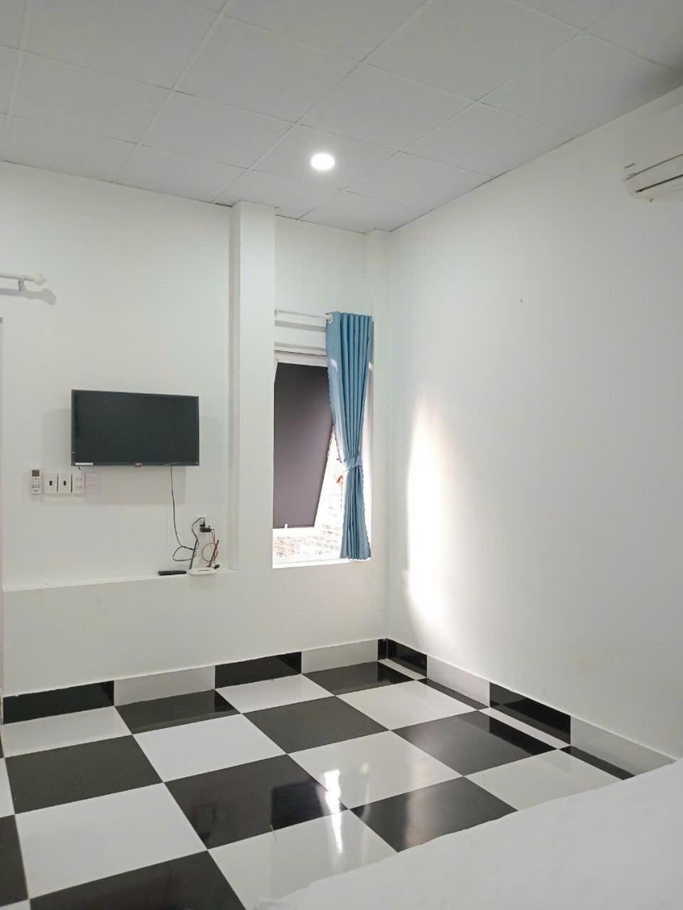 King Room With Balcony