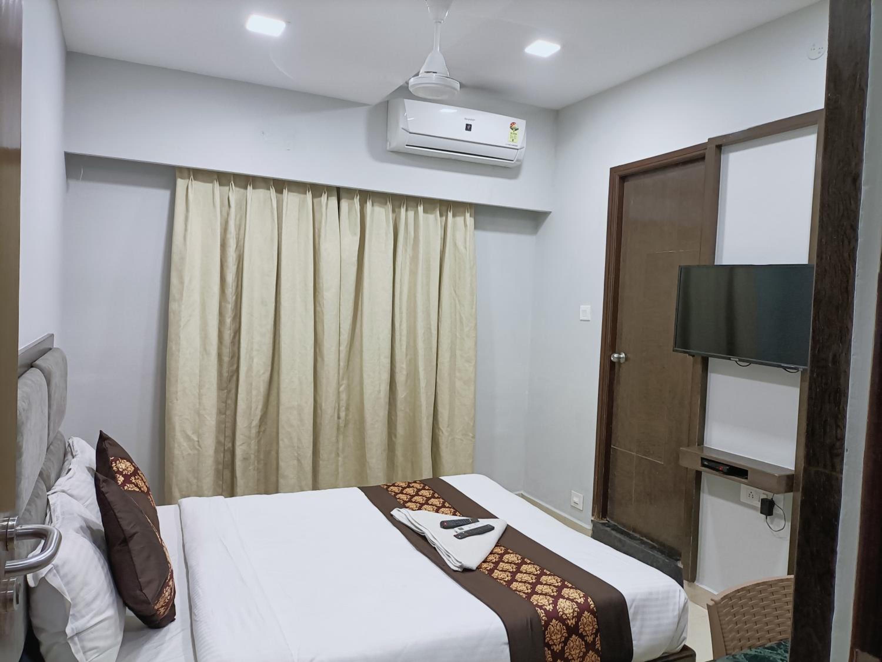 Classic Triple Room - Photo 4