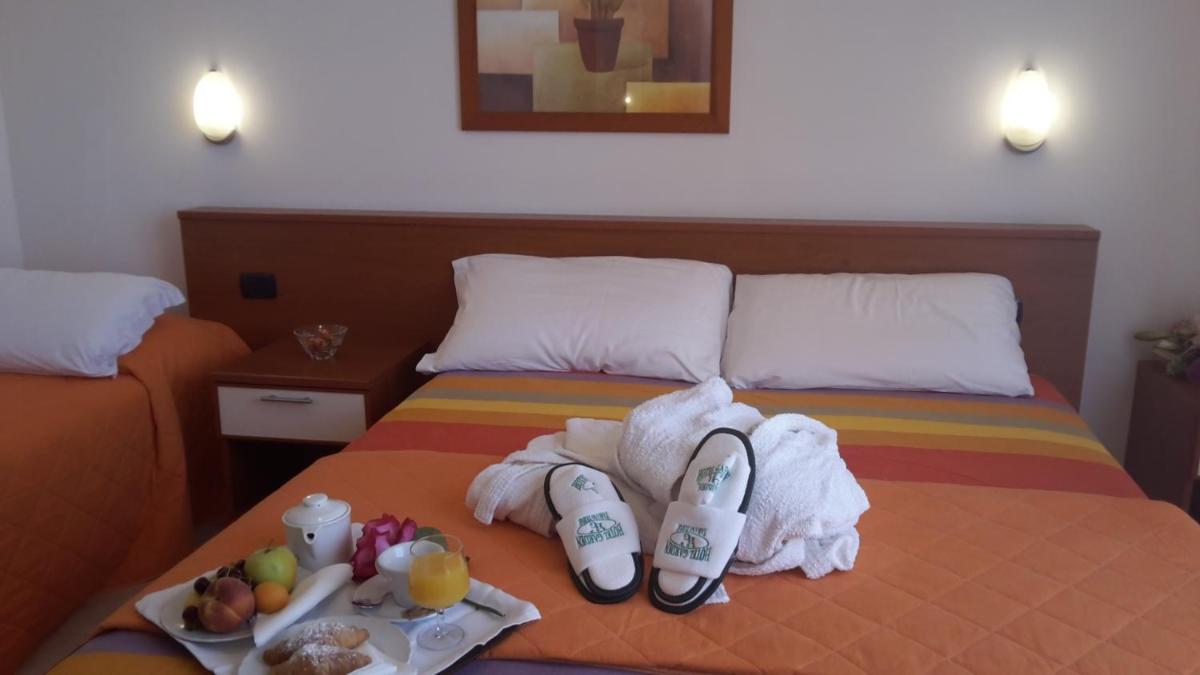 Deluxe Double Room - Photo 4