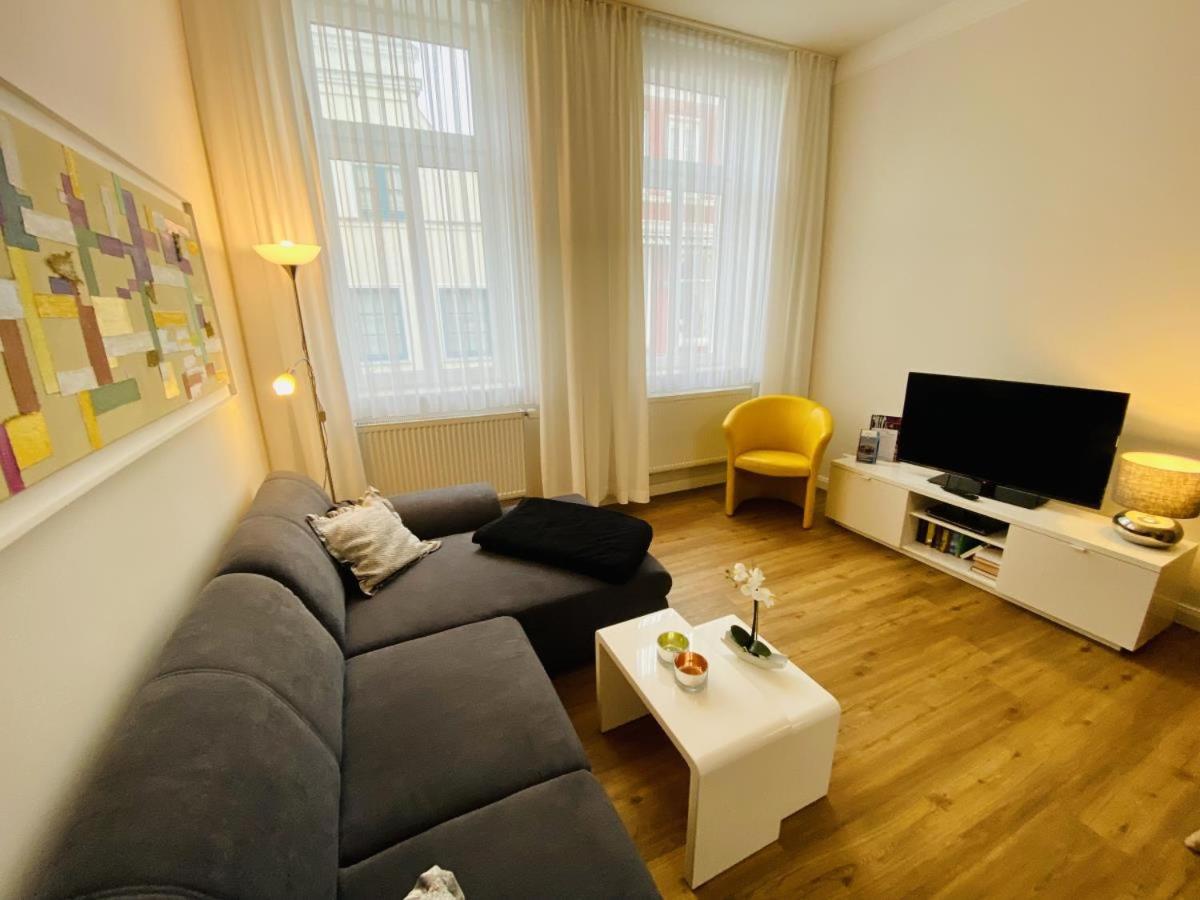 Apartment photo 3