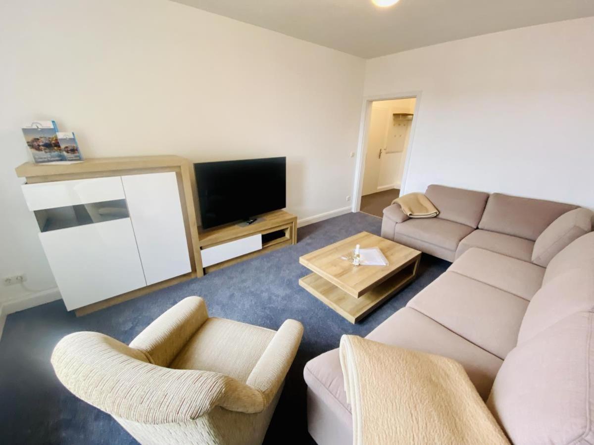 Apartment photo 2