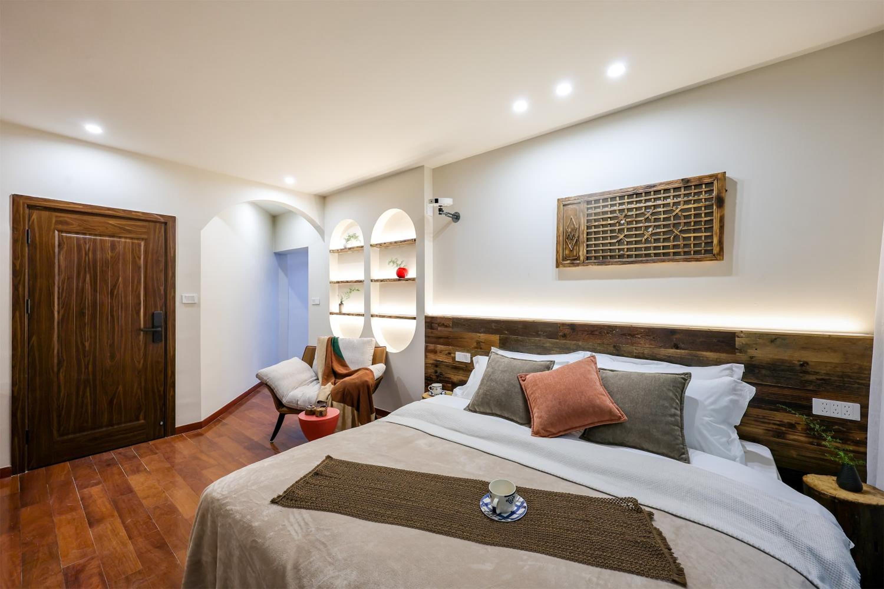 Suite with Balcony