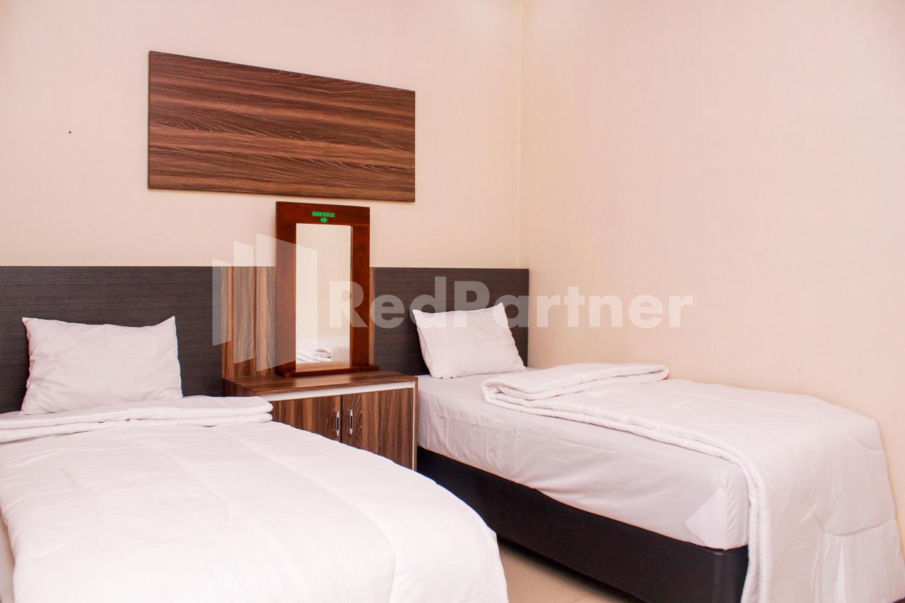 Deluxe Twin Room - Photo 4