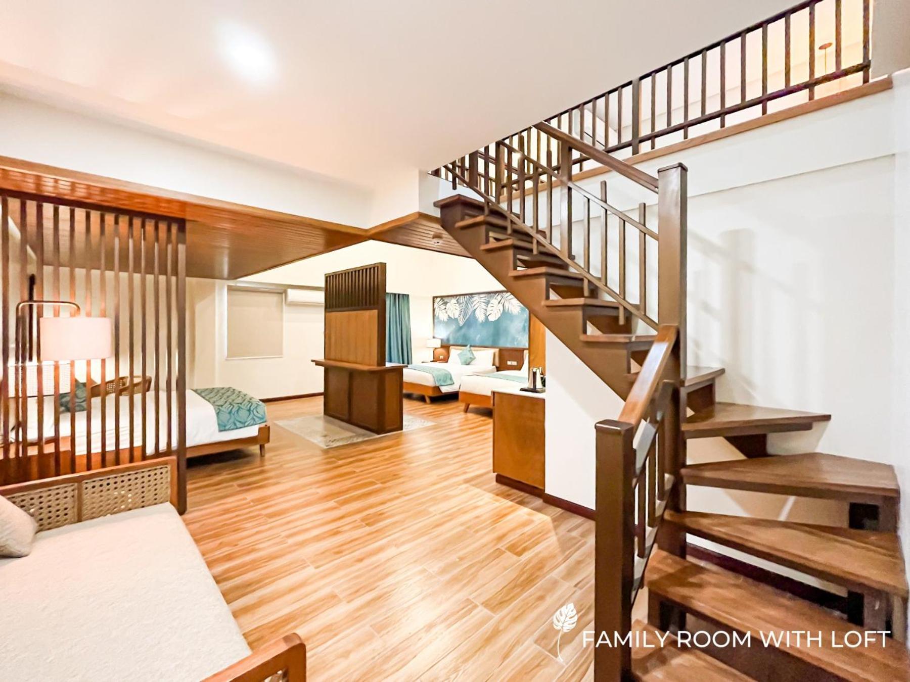 Deluxe Room - Photo 2