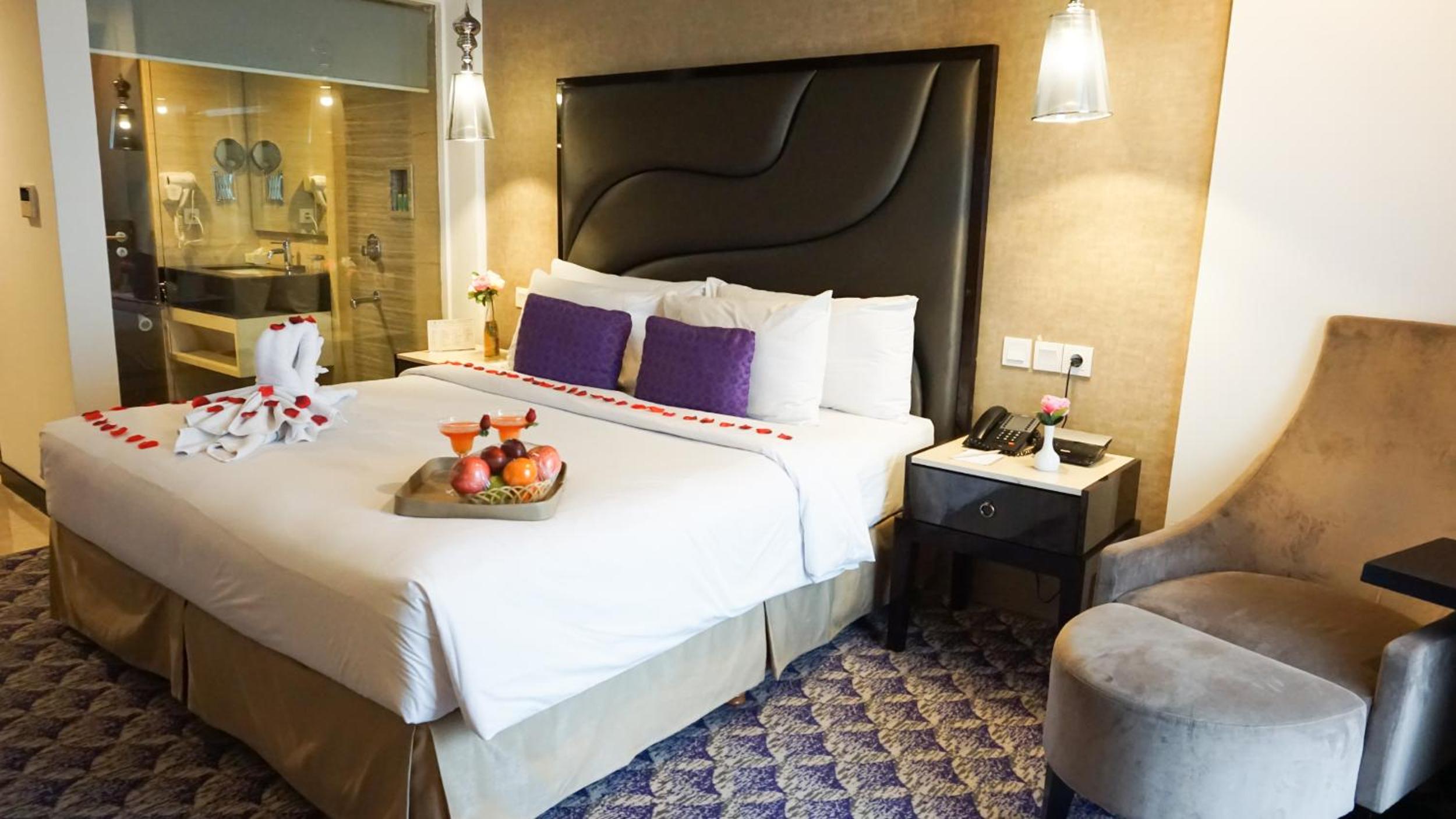 Superior King Room