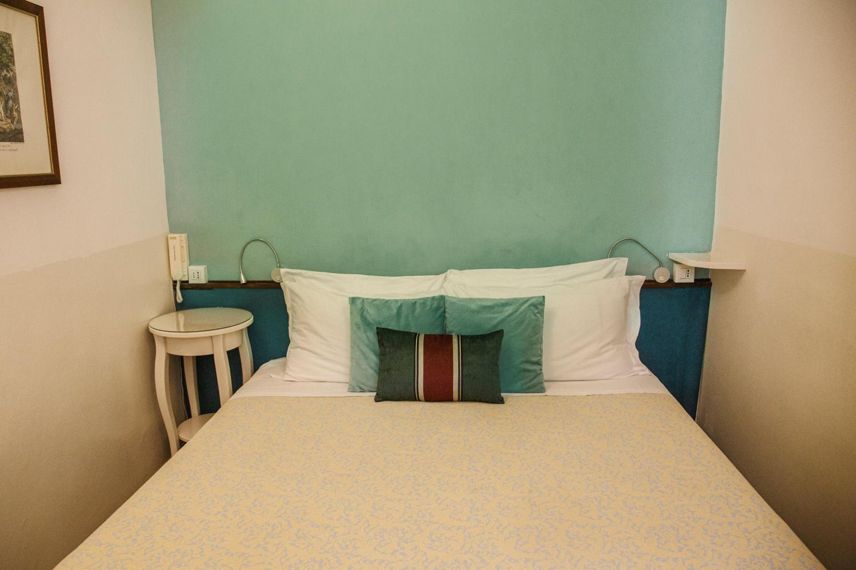 Double Room with Shared Bathroom
