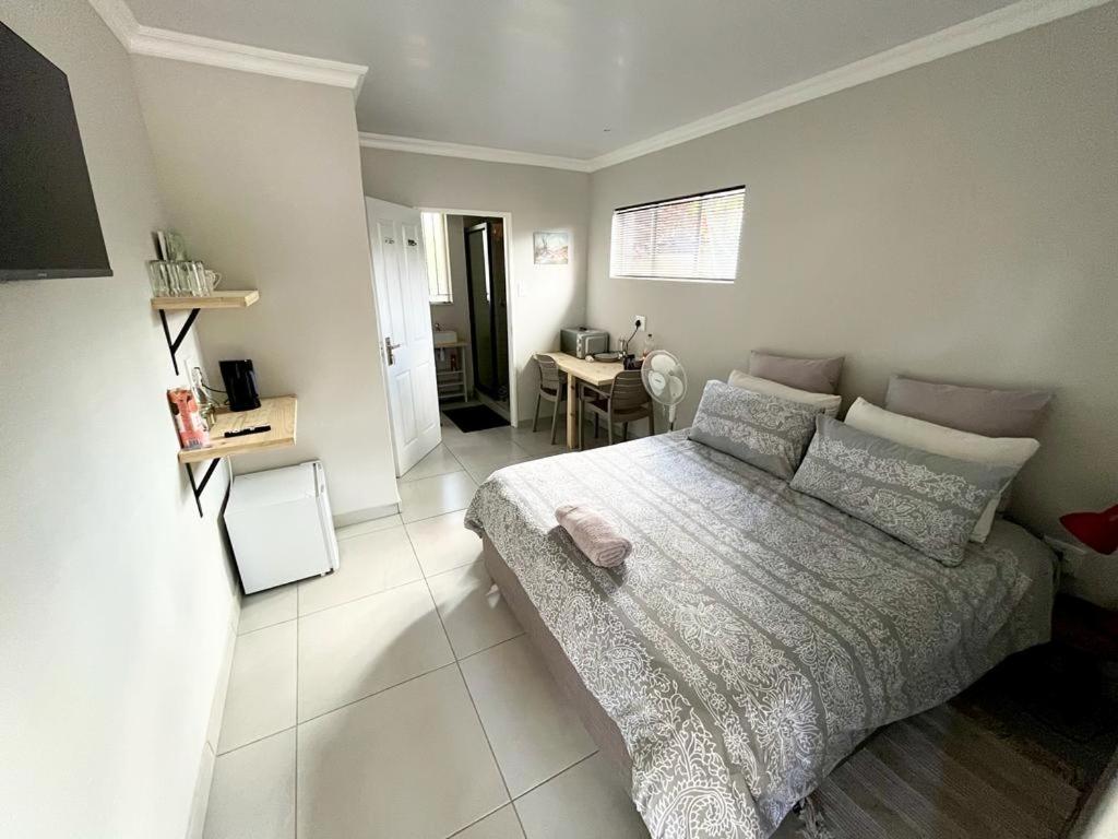 Family Room photo 1