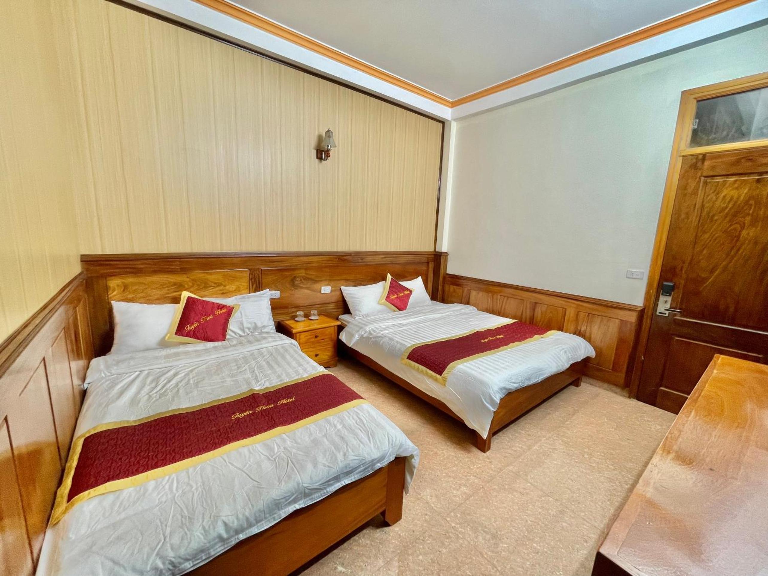 Economy Triple Room