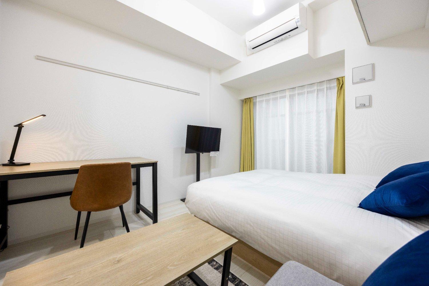 One-Bedroom Apartment photo 2