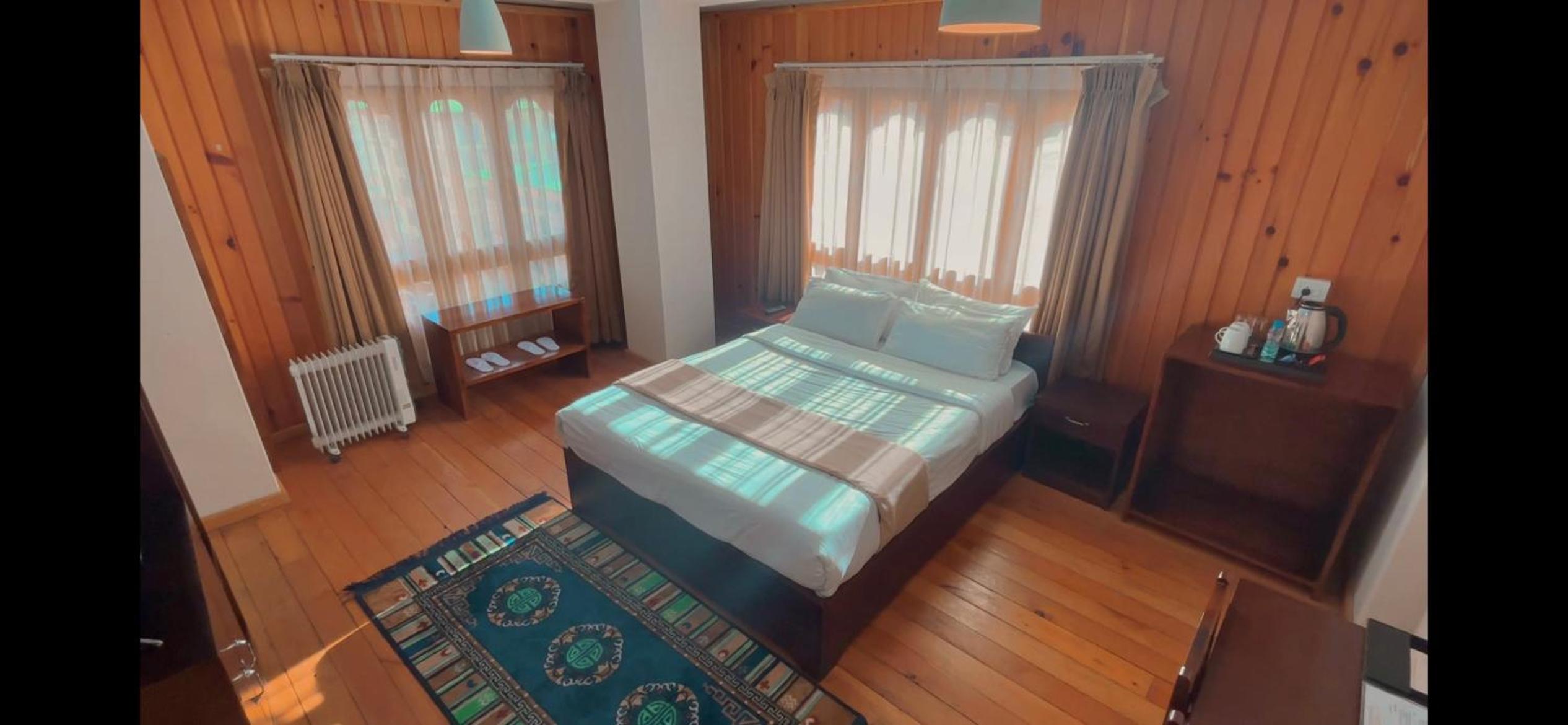 Double Room with Balcony photo 3