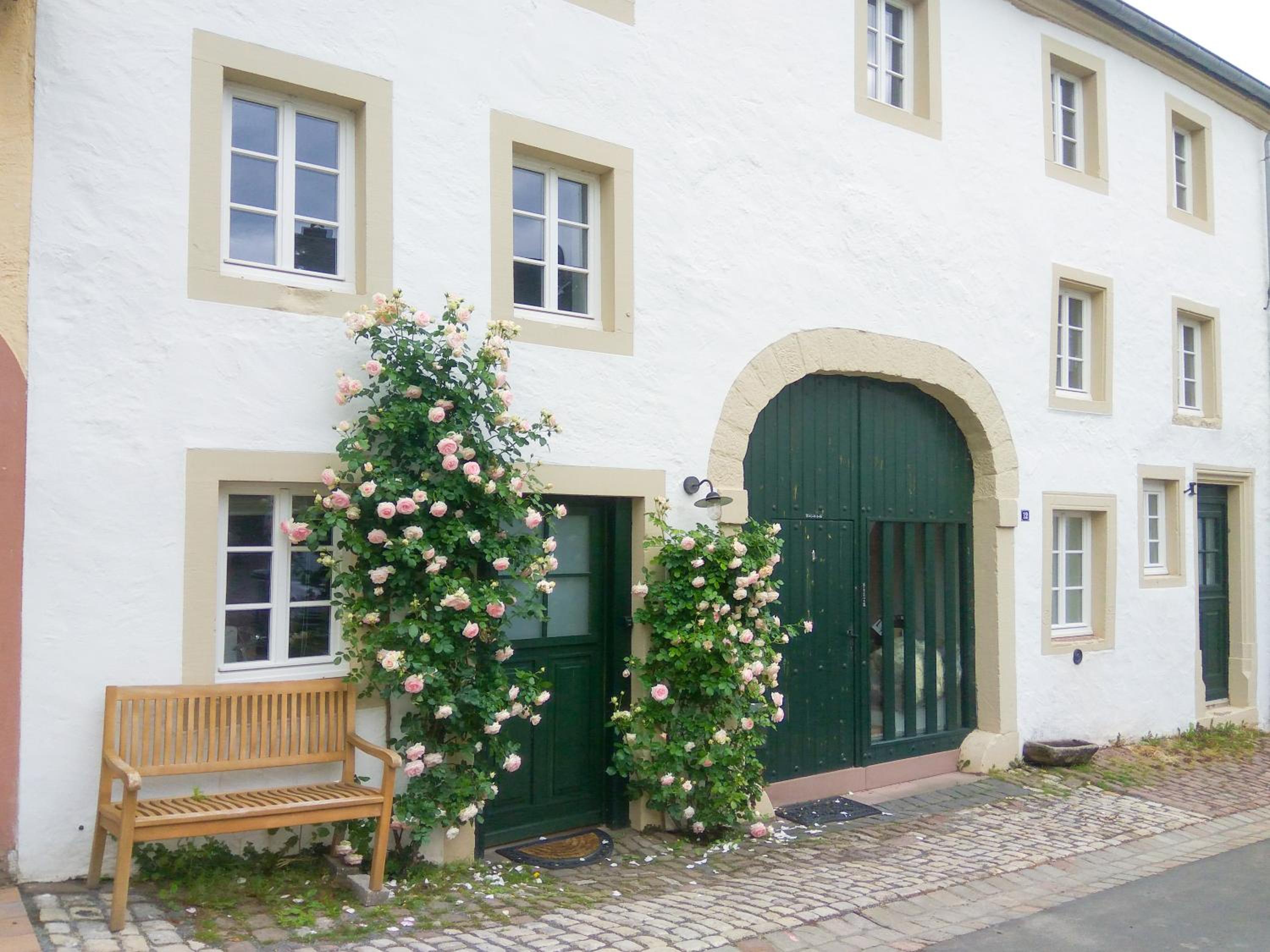 Studio Apartment - Photo 19