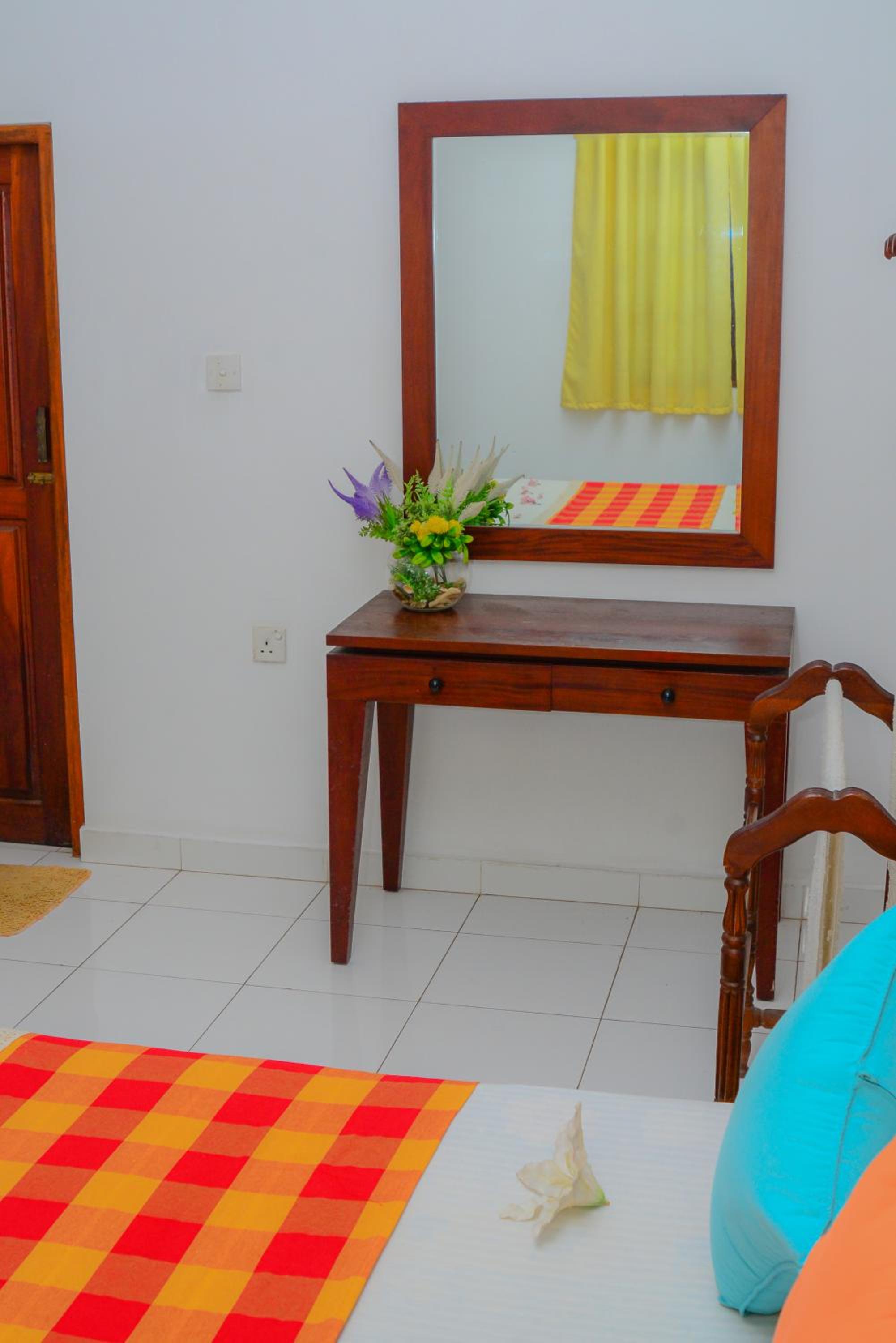 Apartment photo 3