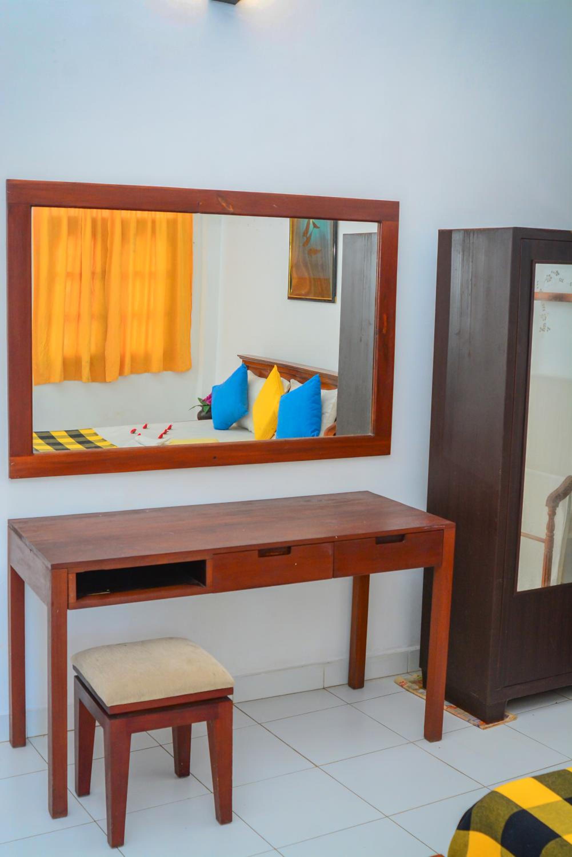 Apartment photo 1