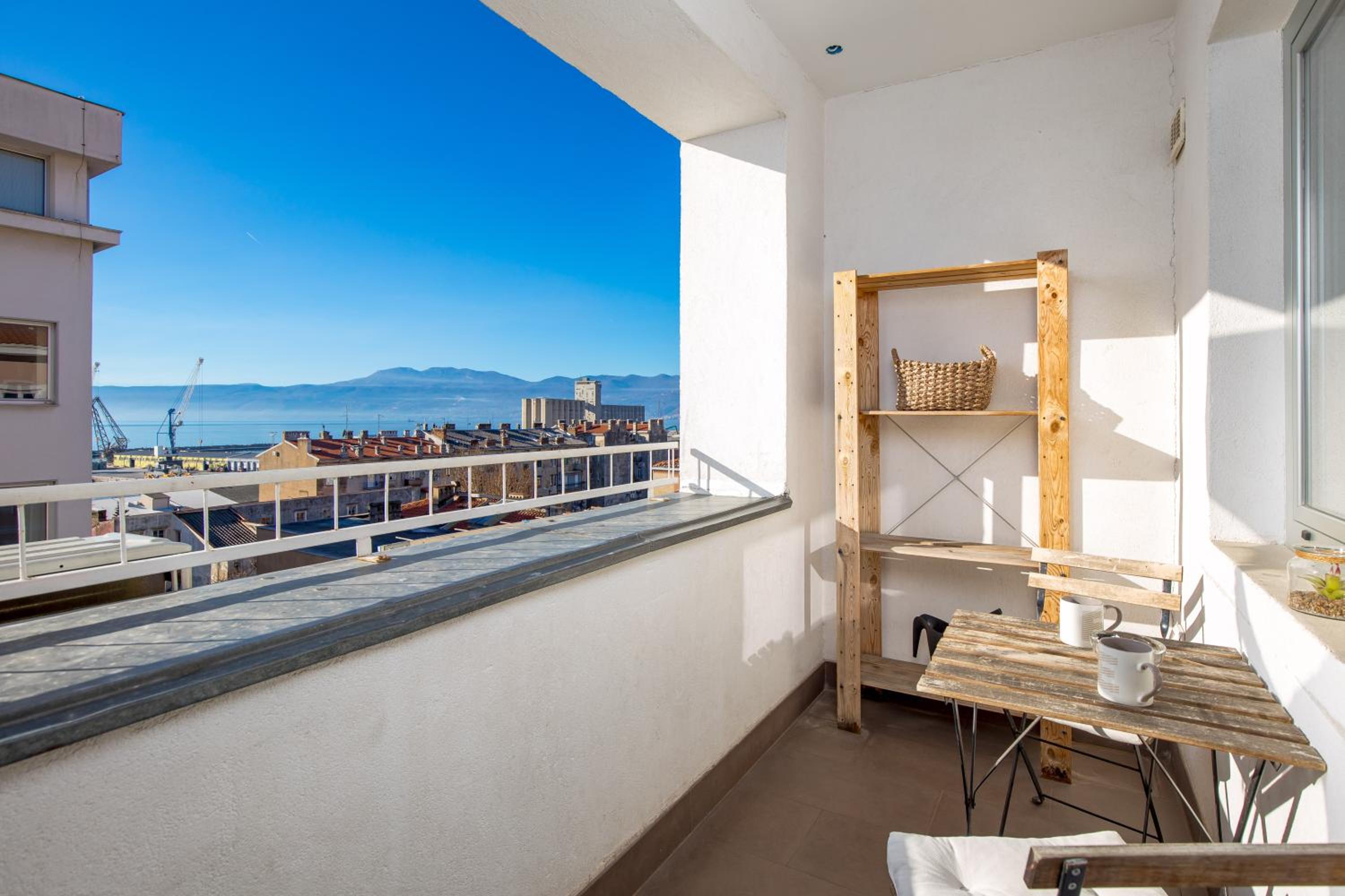 Apartment with Sea View – Ciottina street 22, 5th floor  - Photo 10