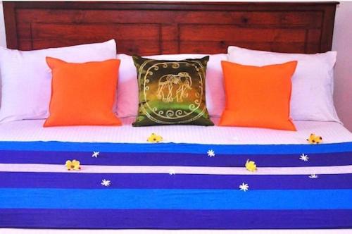 Budget Double Room photo 2