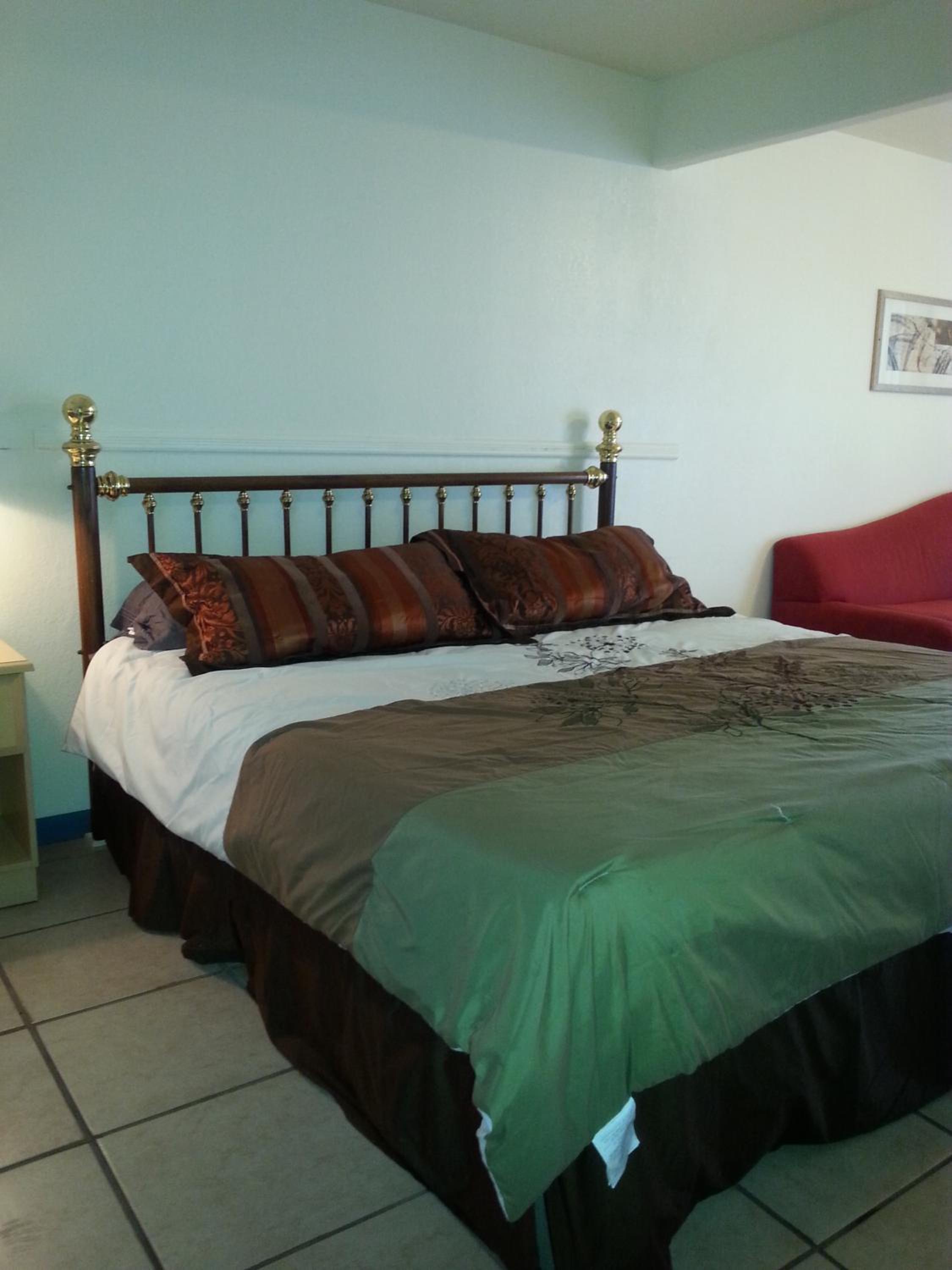 Classic King Room