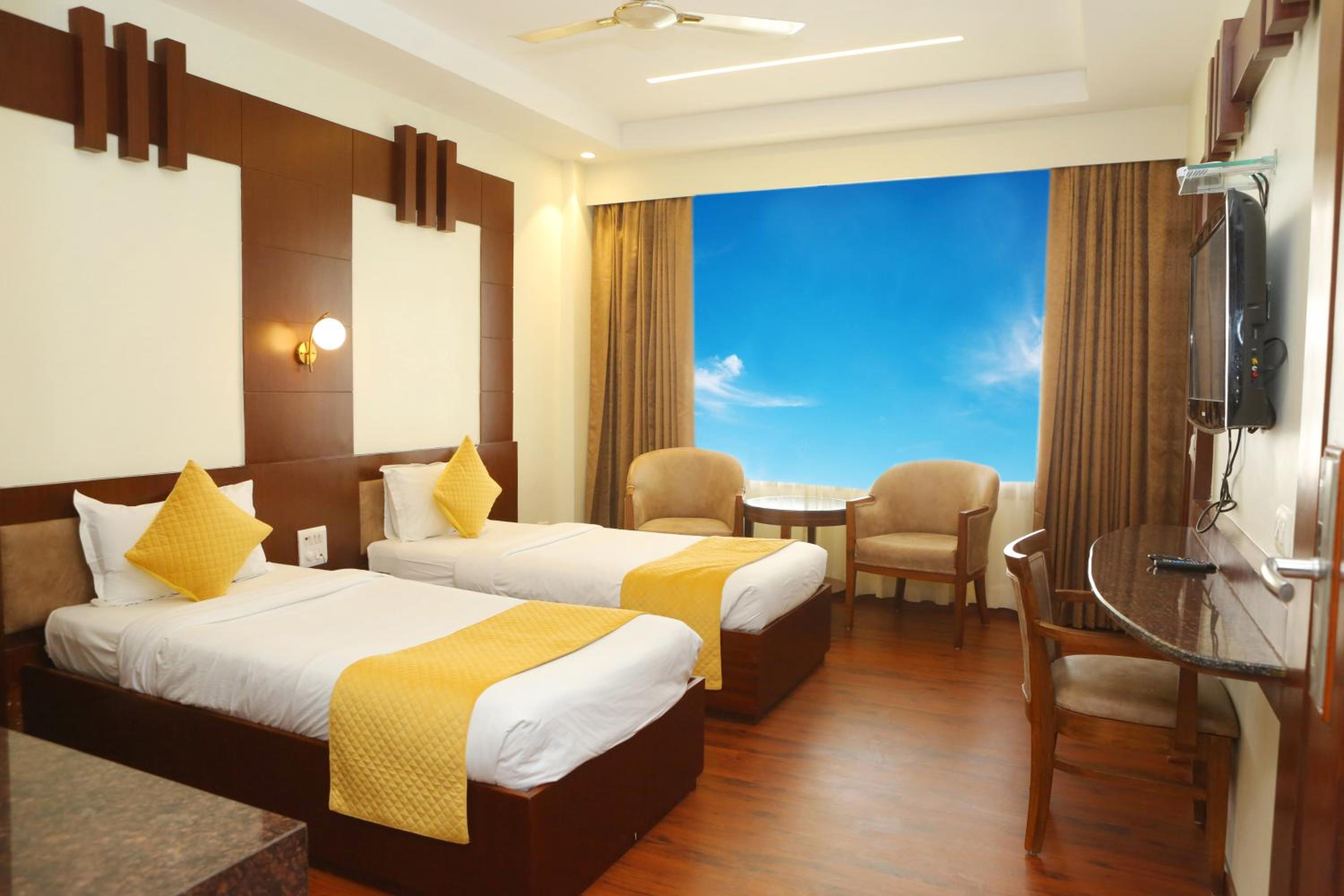 Deluxe Double or Twin Room