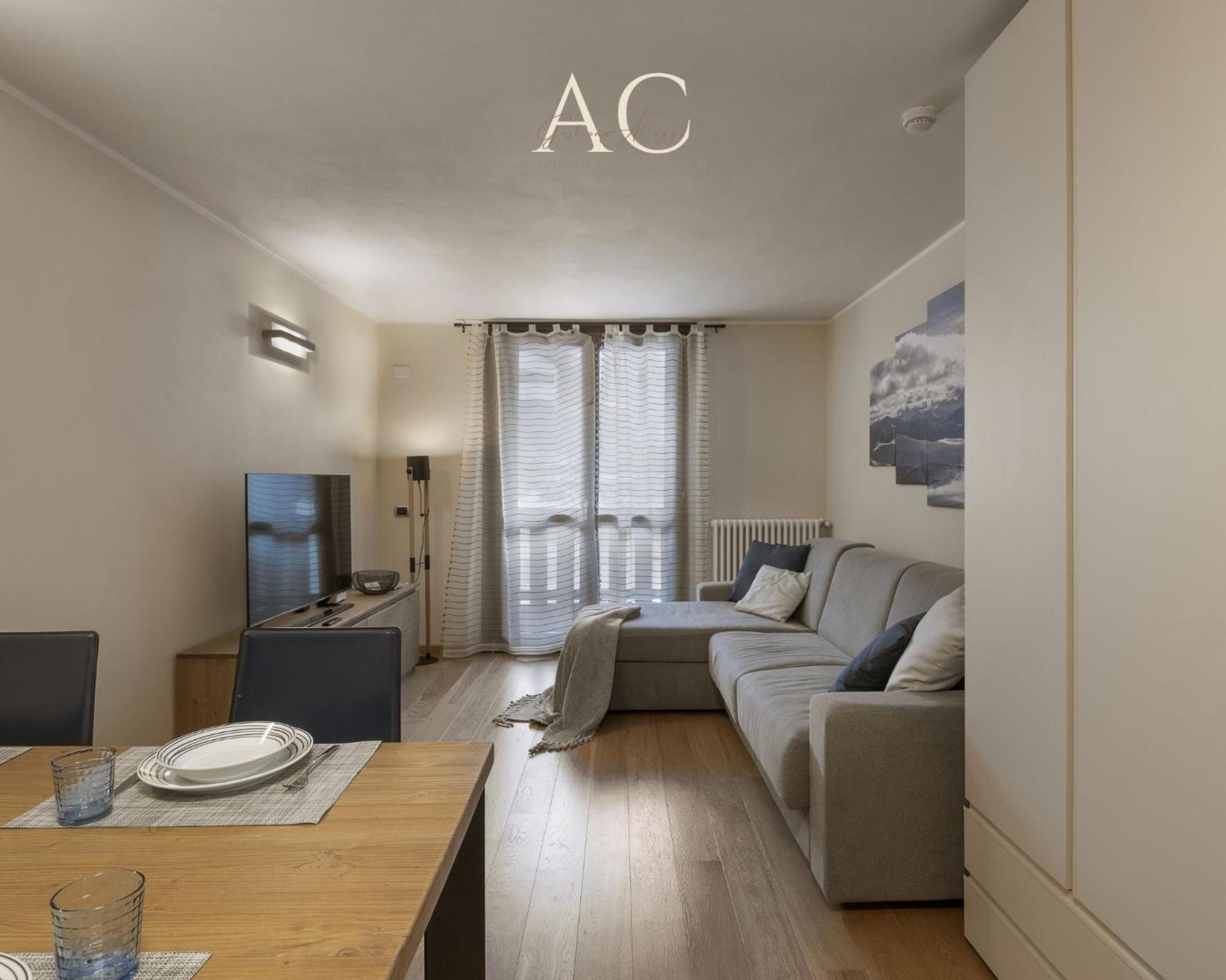 Apartment photo 1