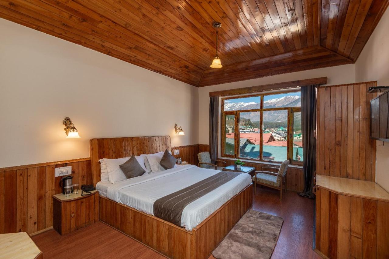 Double Room With Mountain View