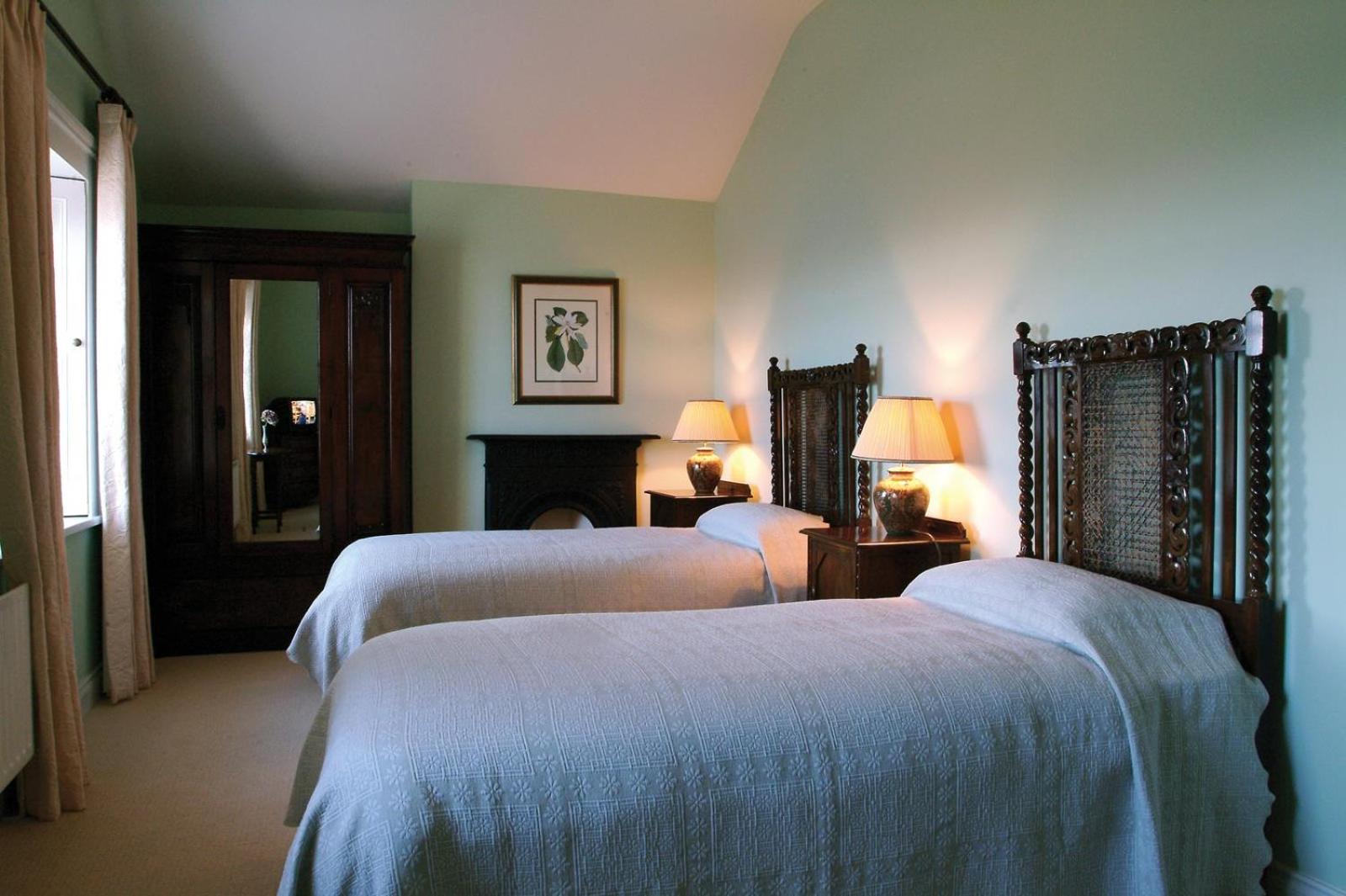 Deluxe Double or Twin Room with Ocean View - Photo 1