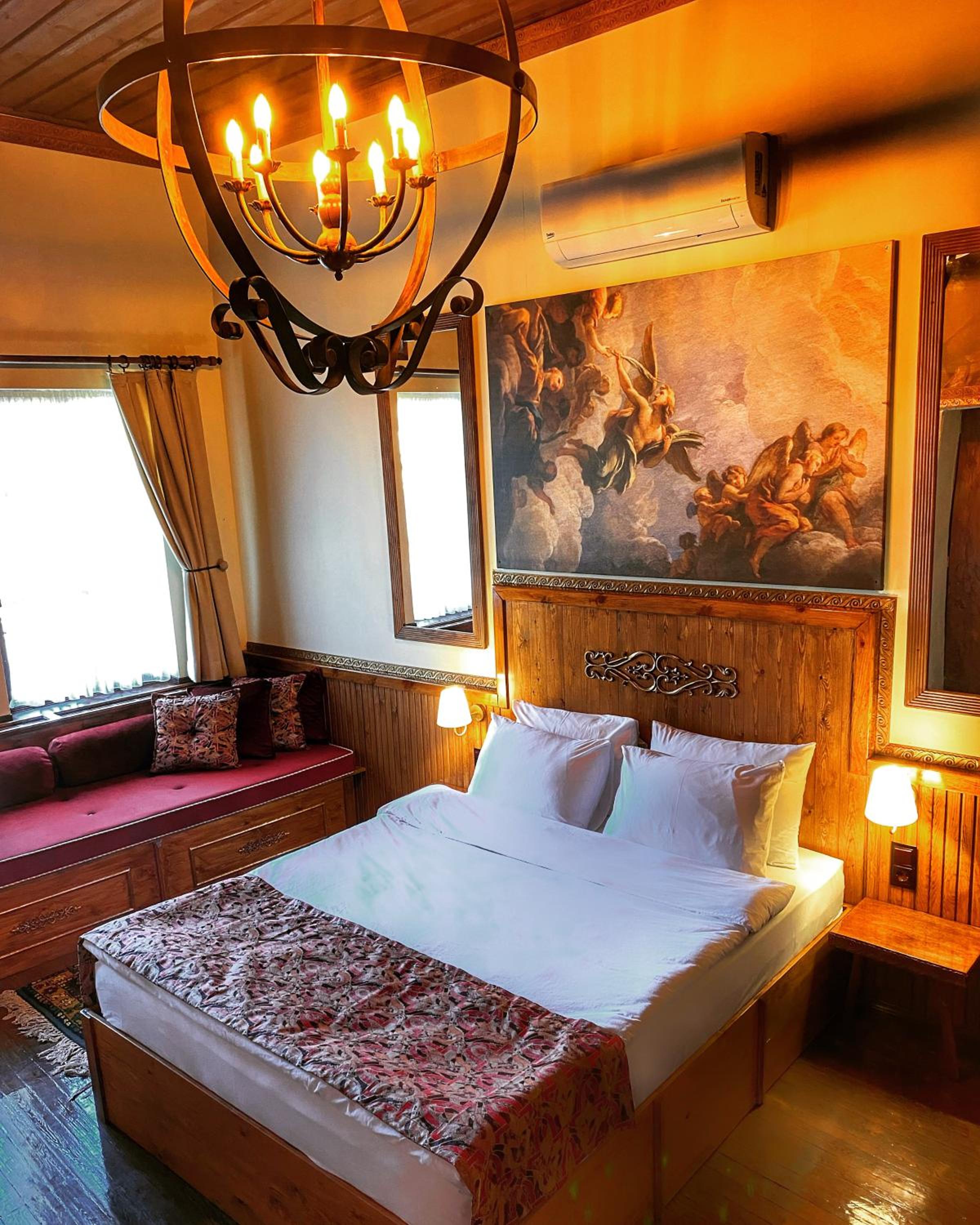 Deluxe Room - Photo 1