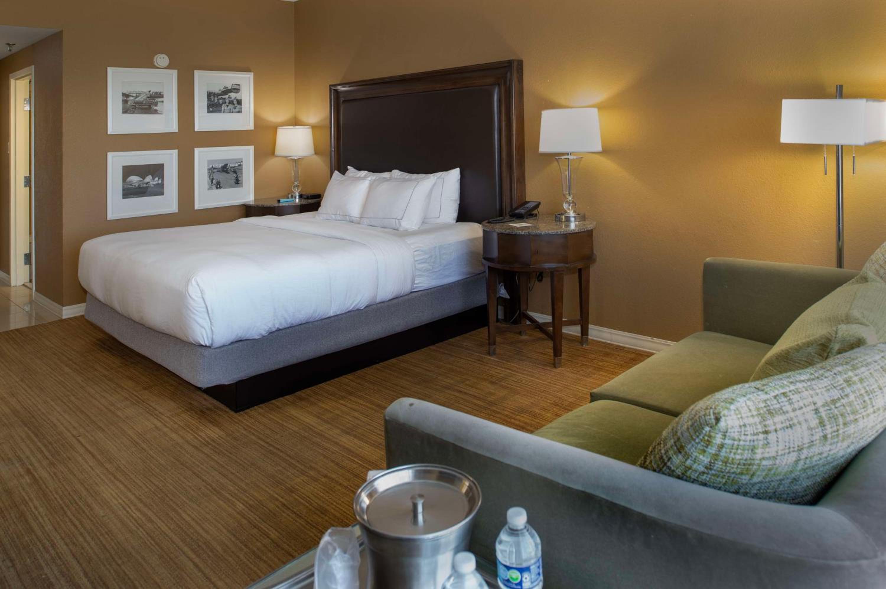 King Room with Courtyard View - Photo 3