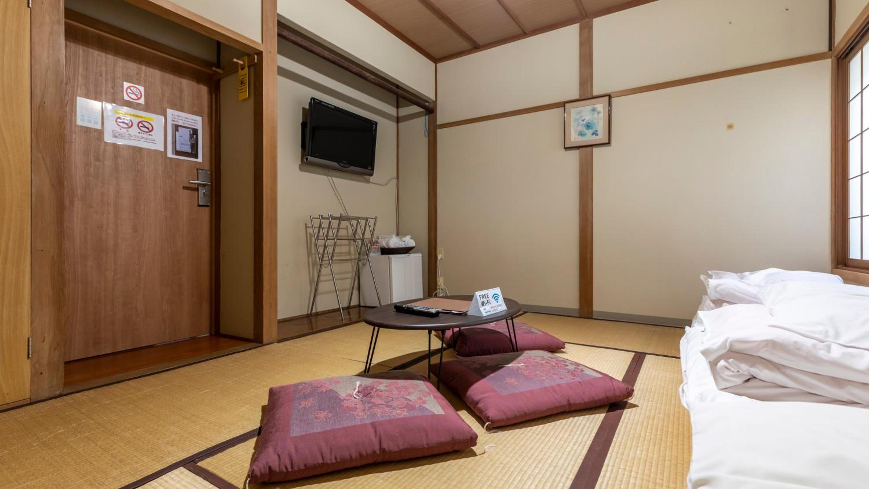 Japanese-Style Room