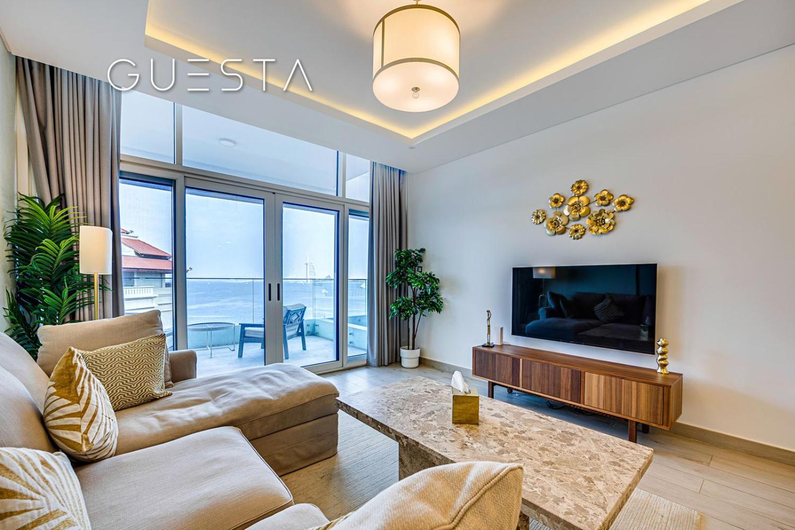 Apartment with Sea View photo 2