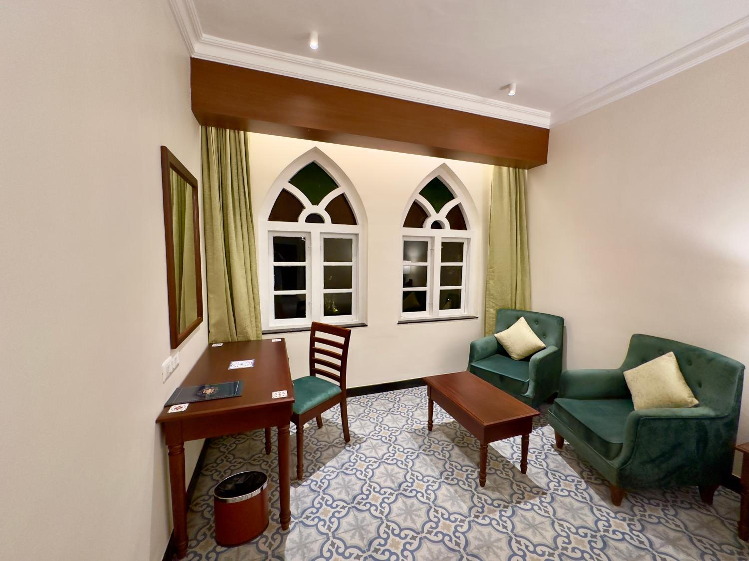 Deluxe Double or Twin Room with Garden View photo 2
