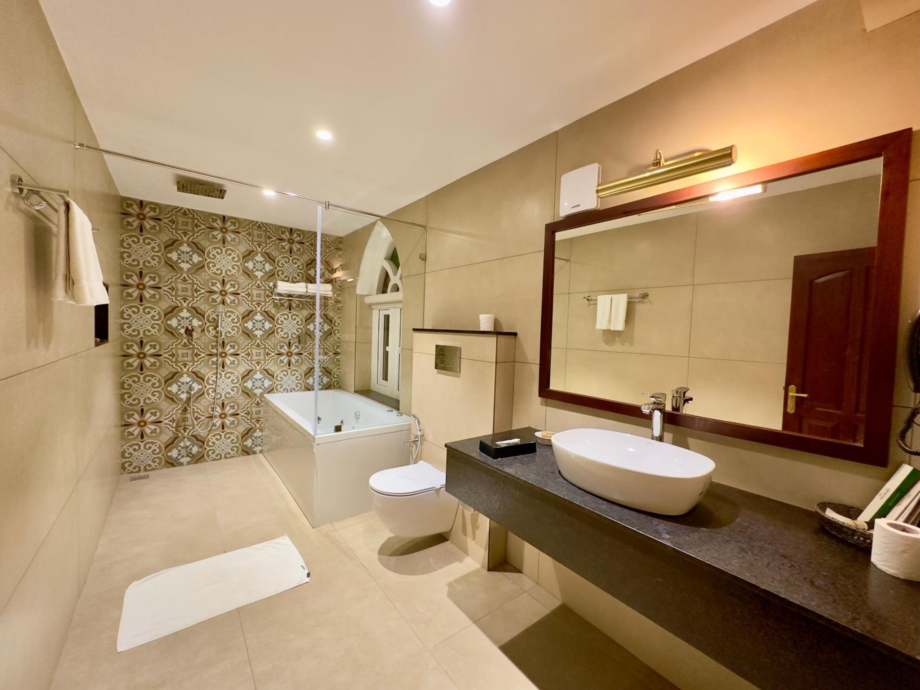 King Suite photo 2
