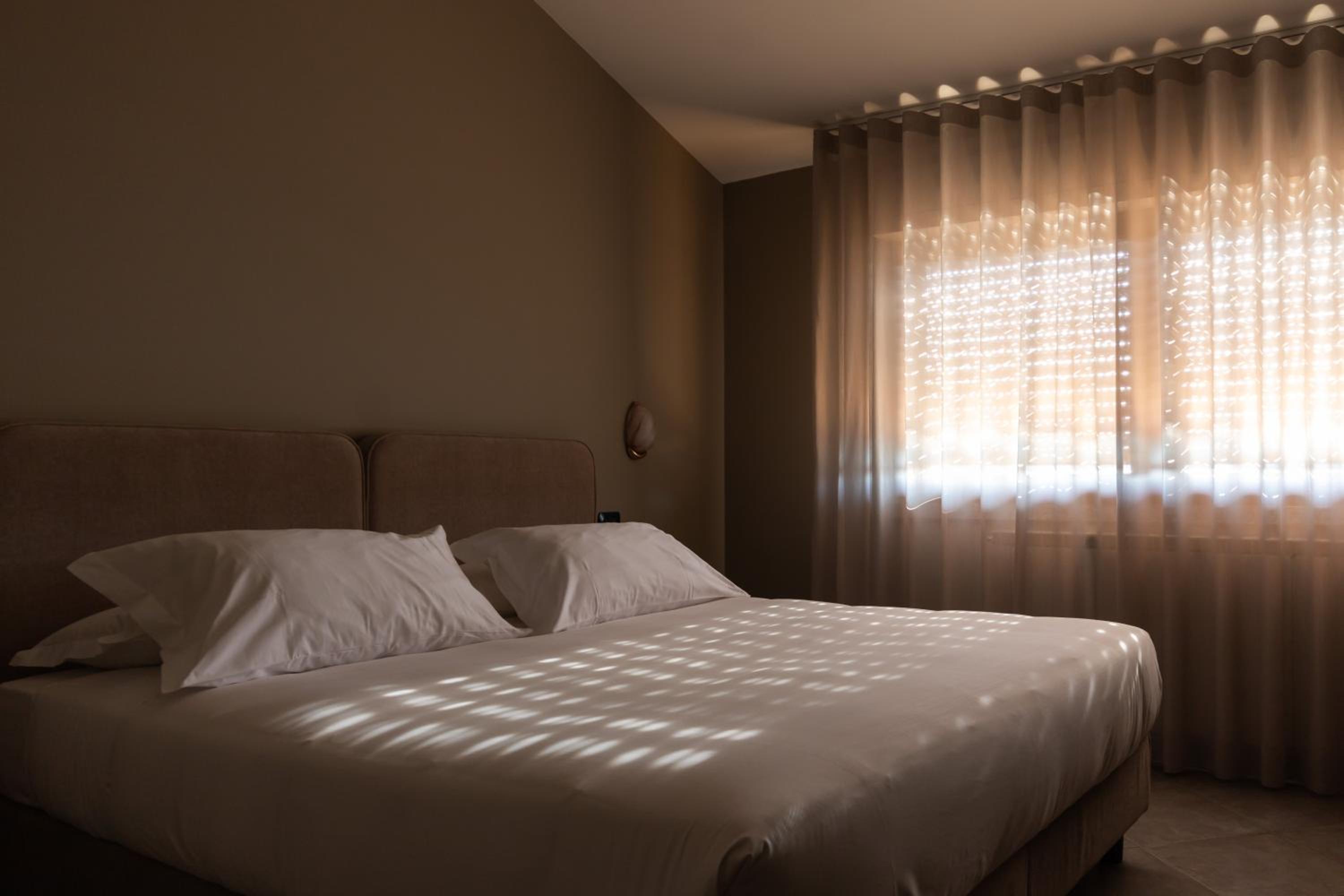 Double Room with Lake View photo 2