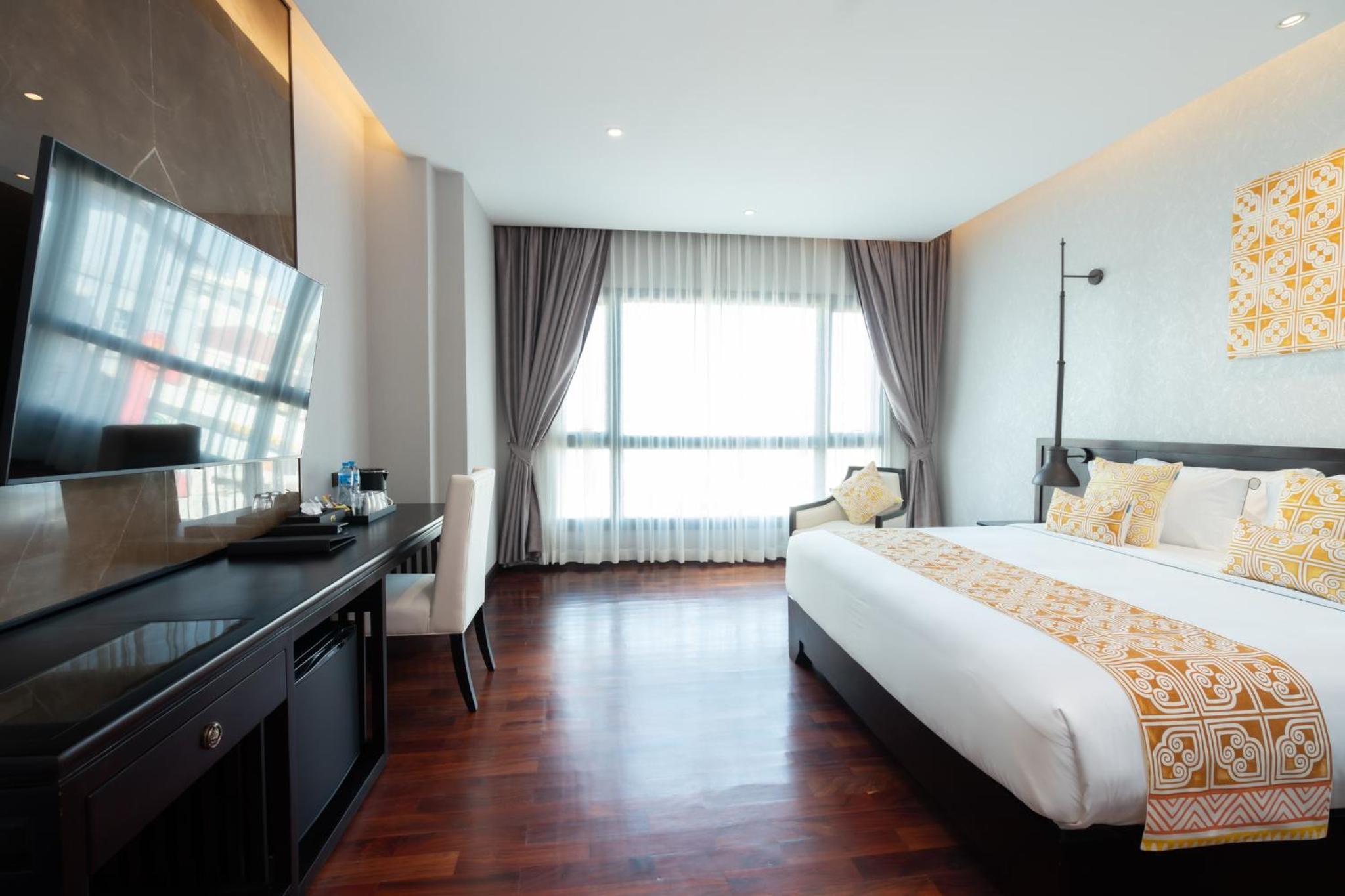 Deluxe Double Room - Photo 17