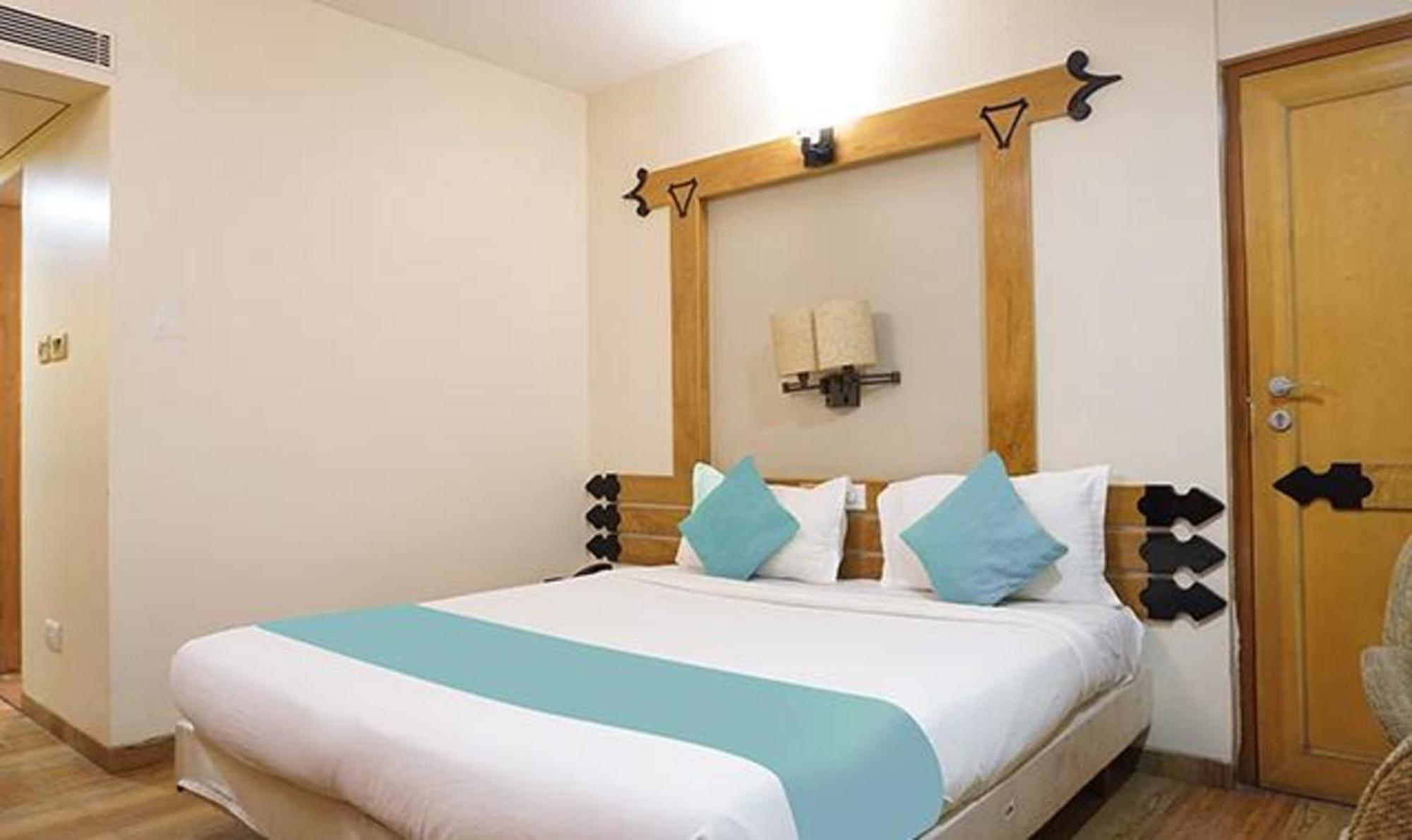 Deluxe Room - Photo 4