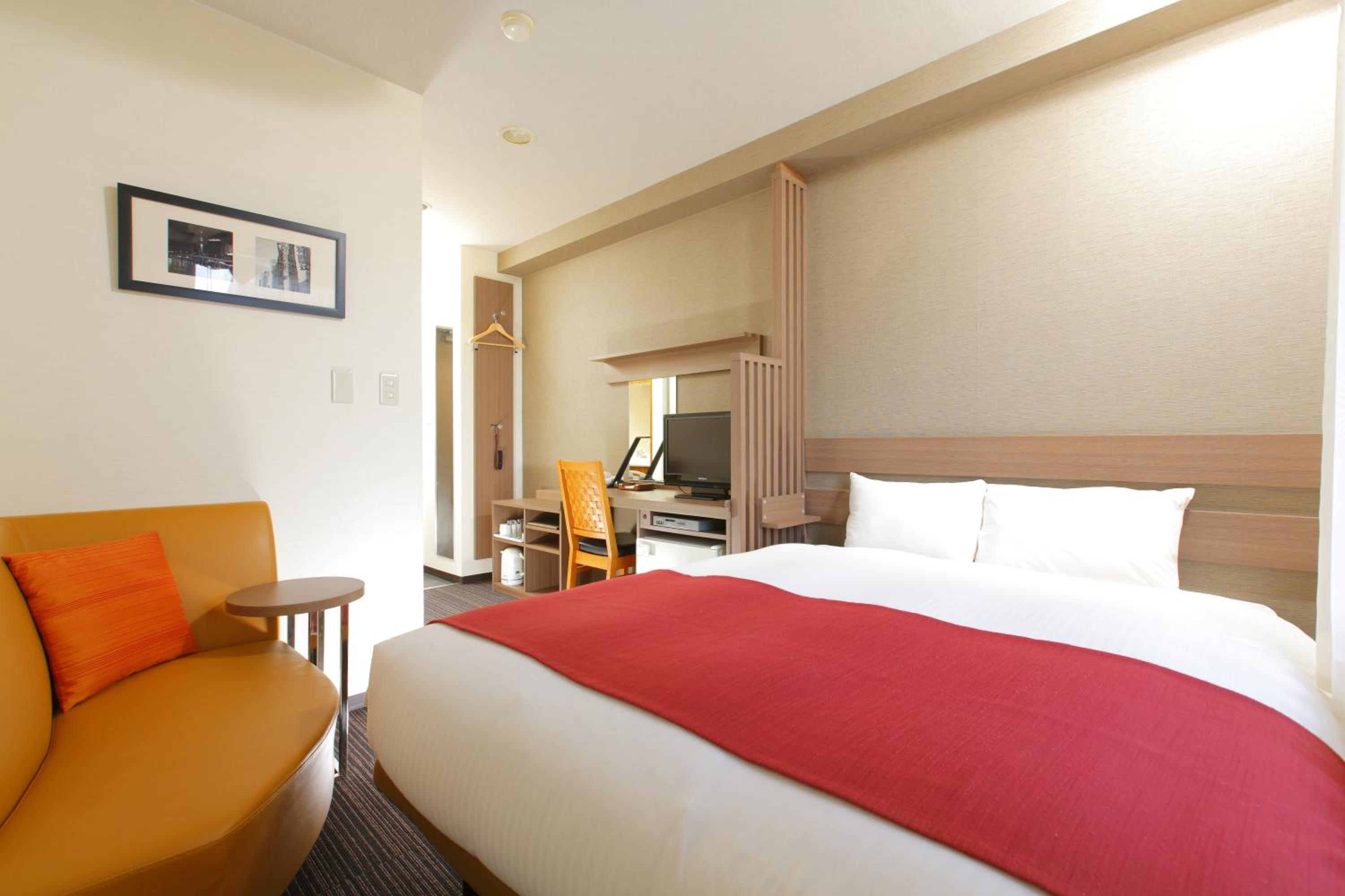 Standard Double Room -Non Smoking - House Keeping is Optional with Additional Cost