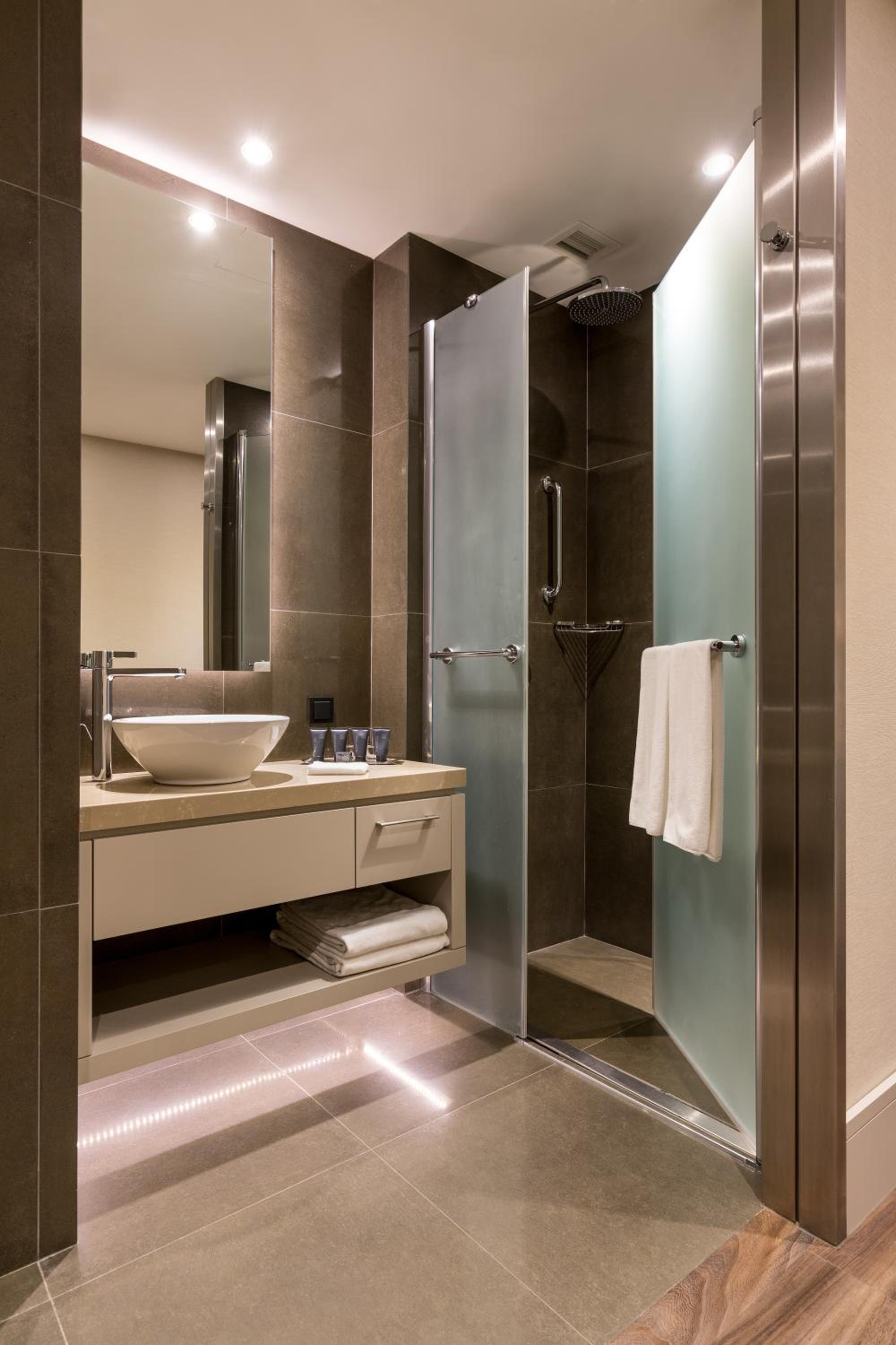Guest Twin Room