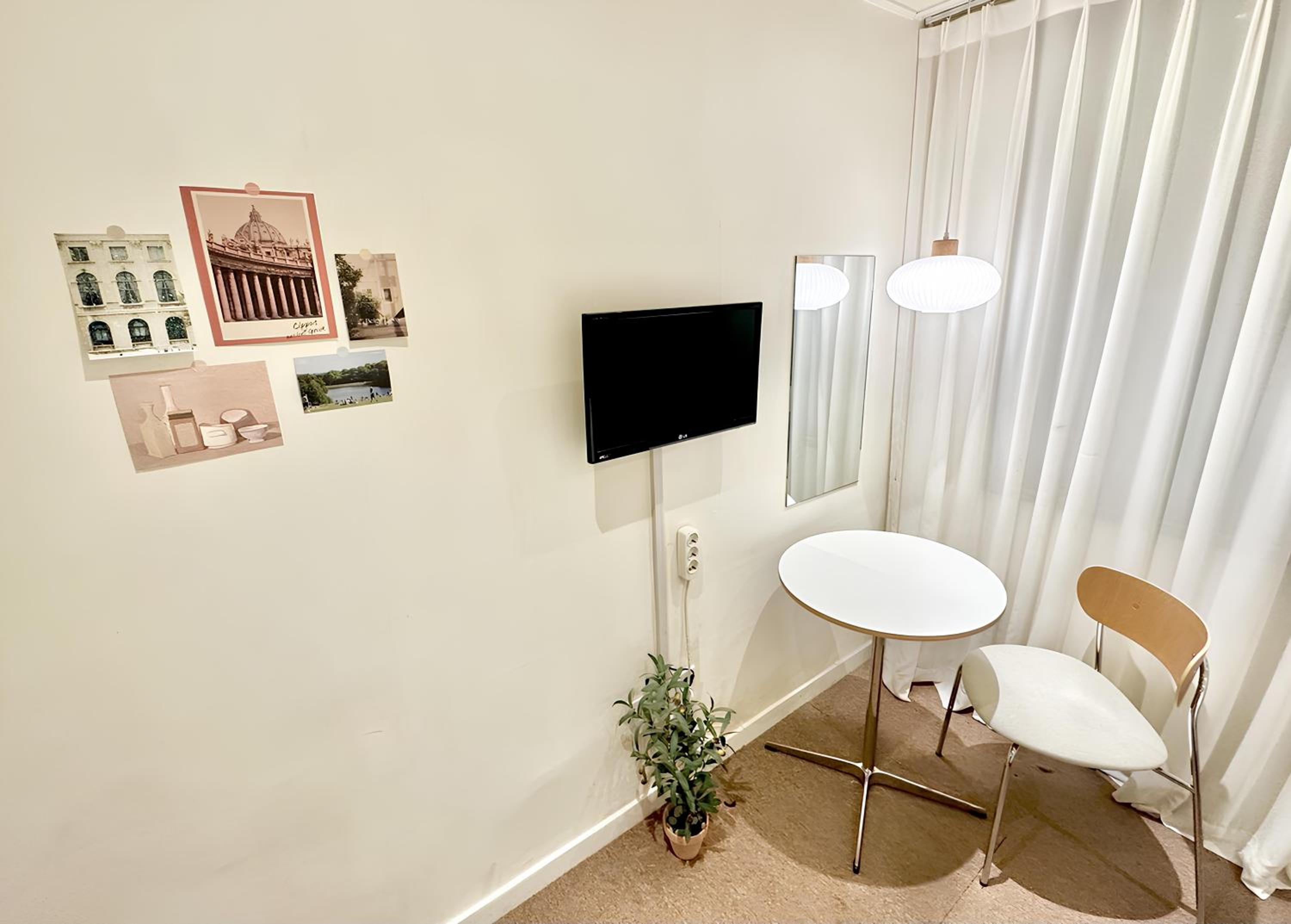 Superior Double Room - Photo 9