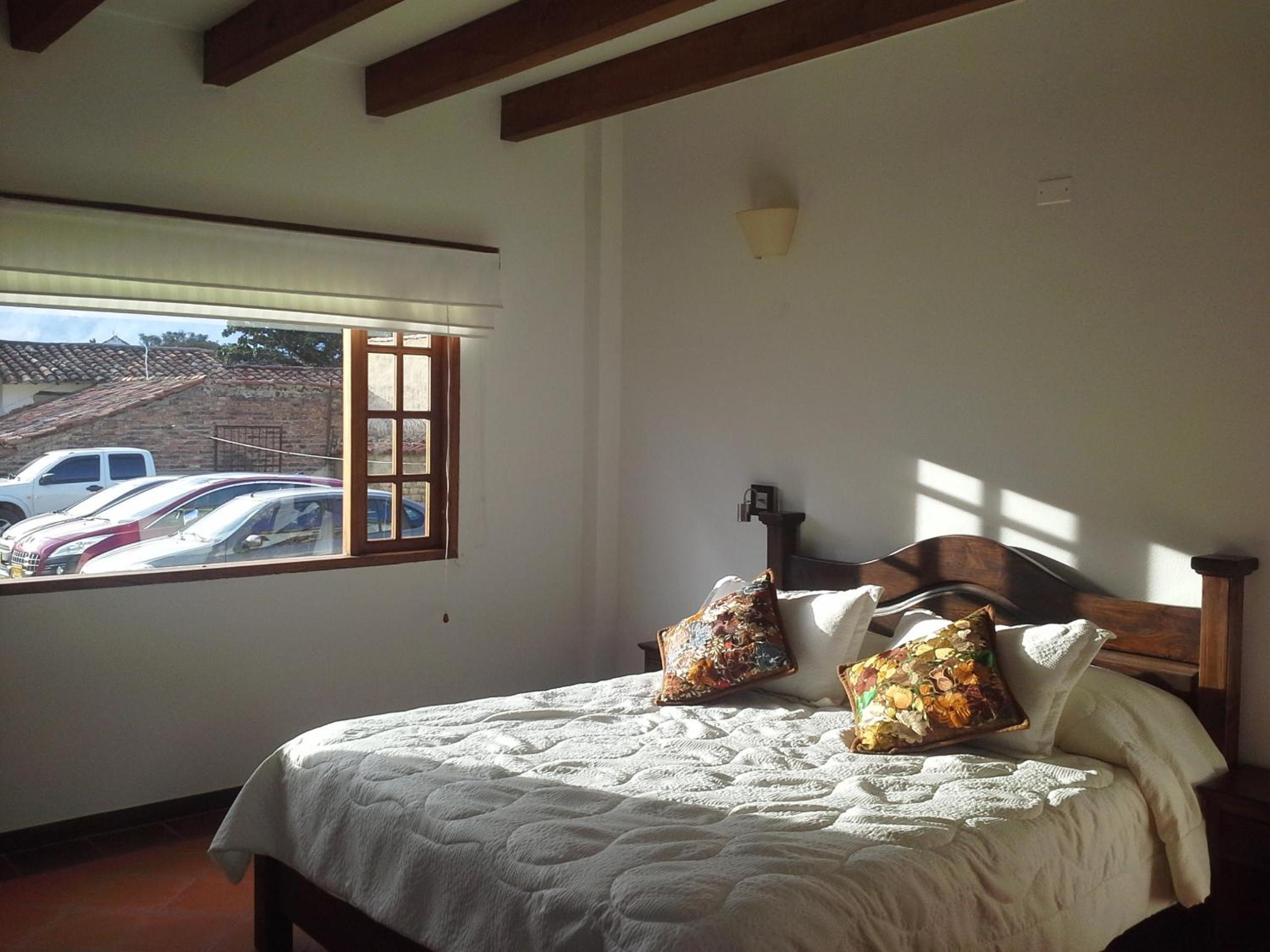 Double Room with Private Bathroom photo 2