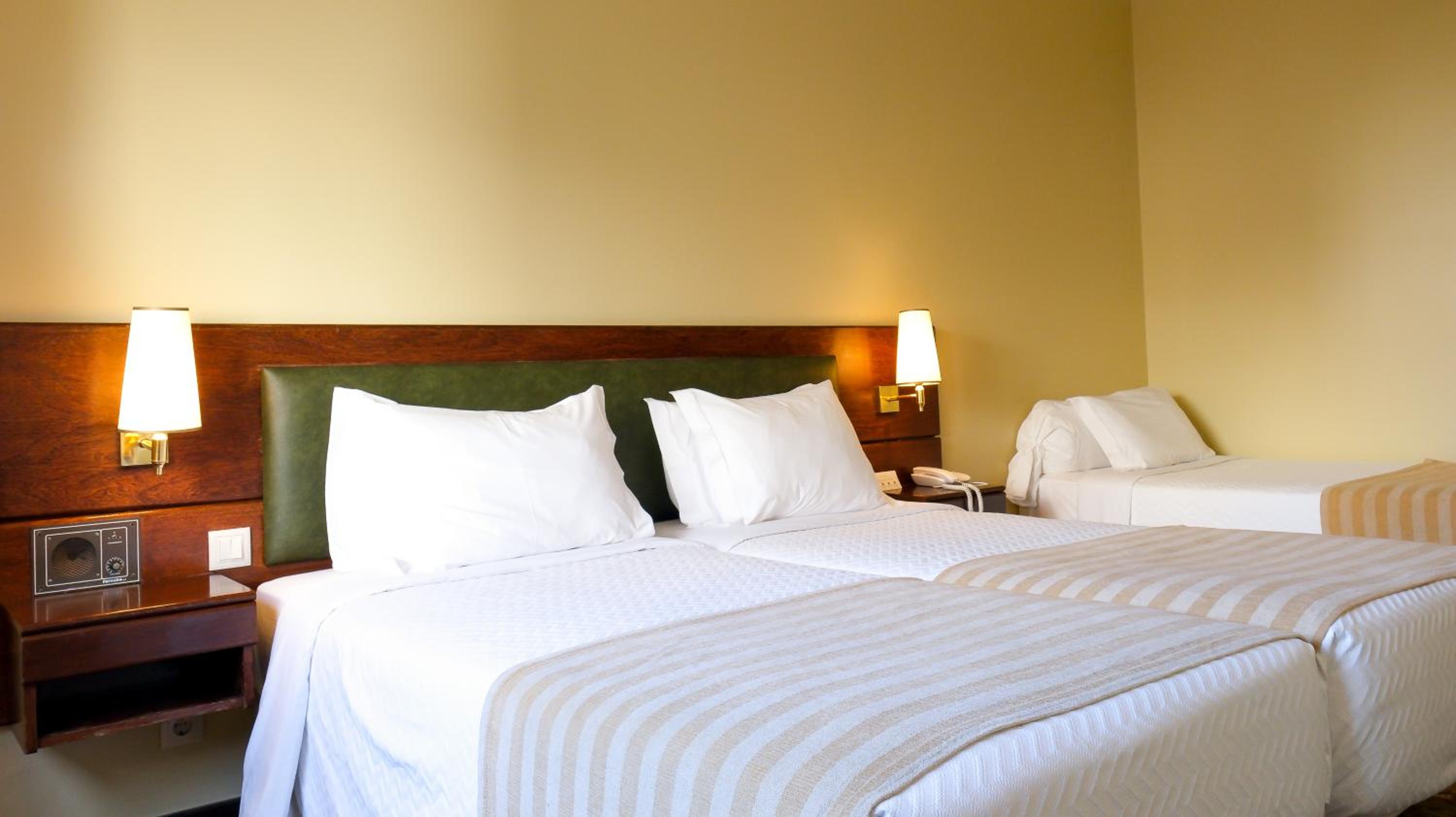 Triple Room - Photo 2
