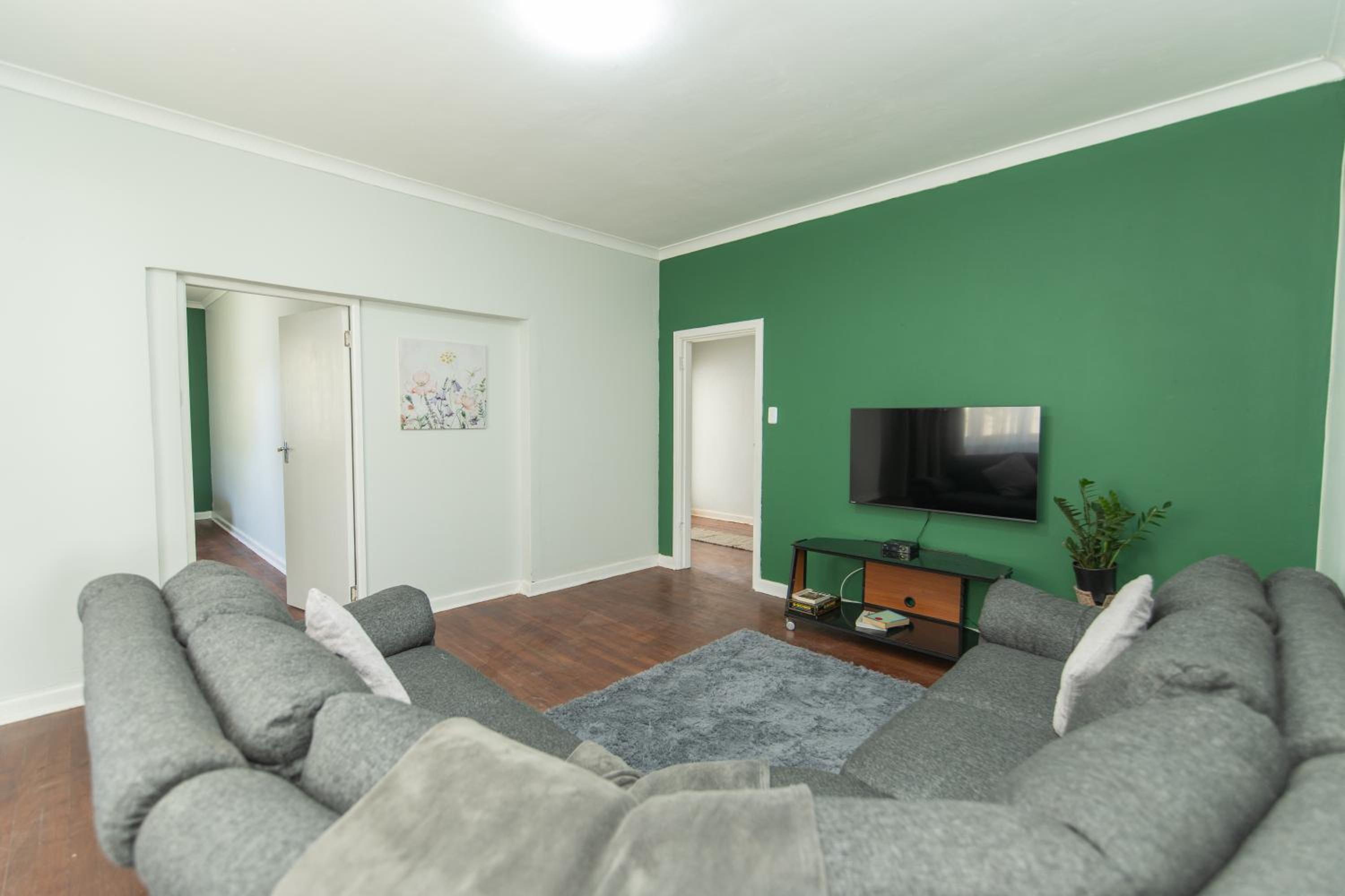 Apartment photo 3