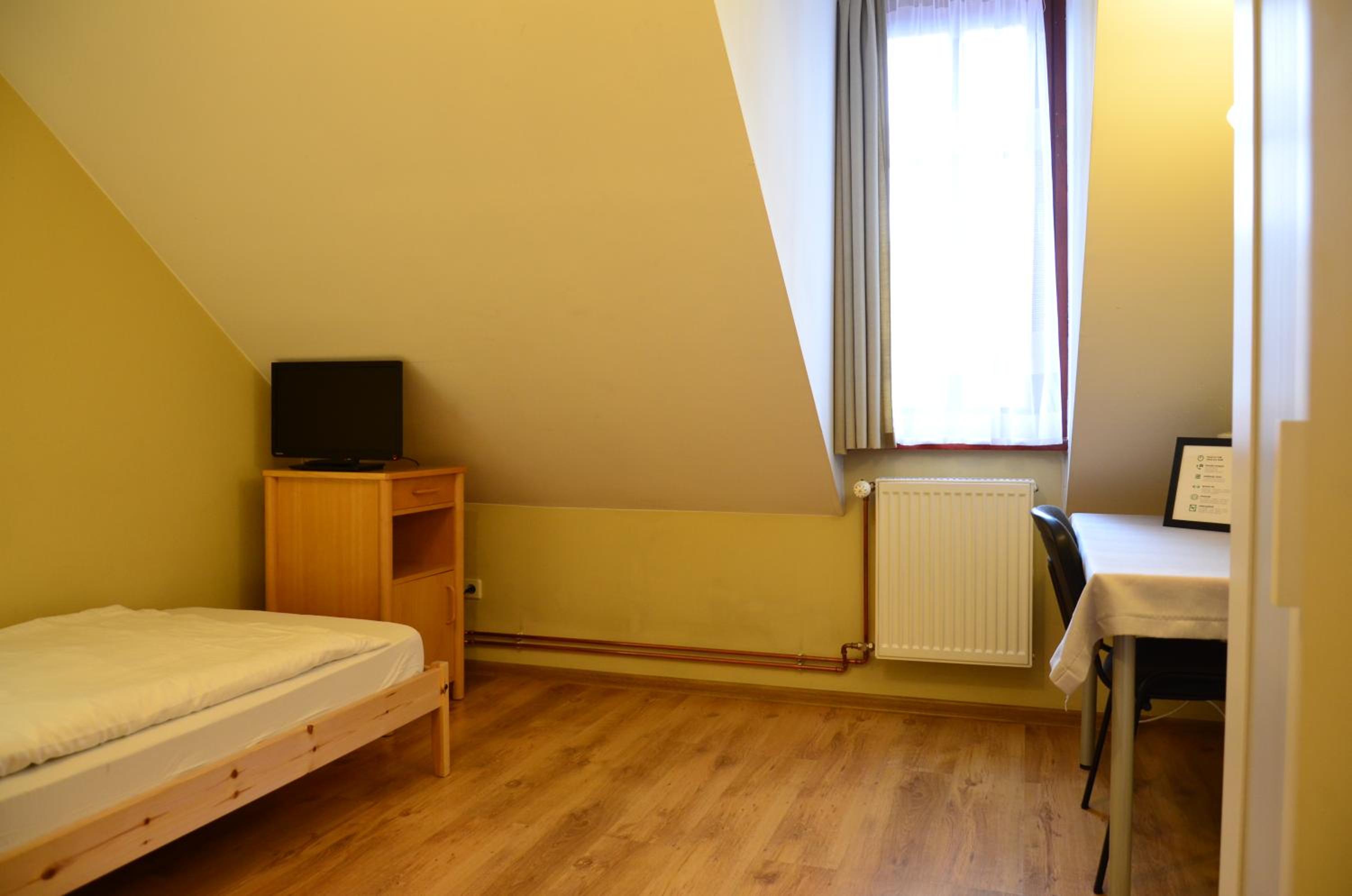 Economy Single Room photo 3