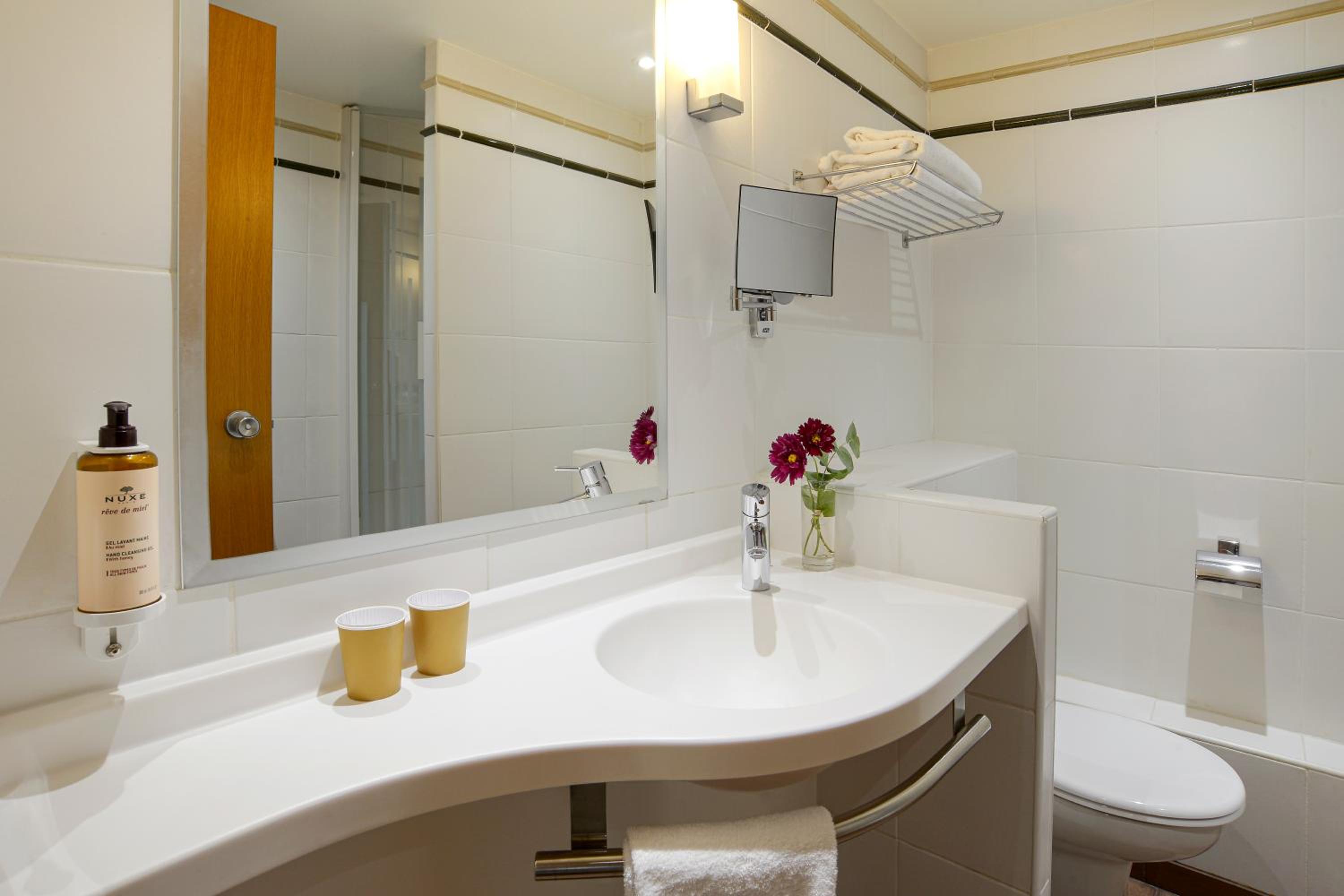 Classic Â Double Room - Photo 4