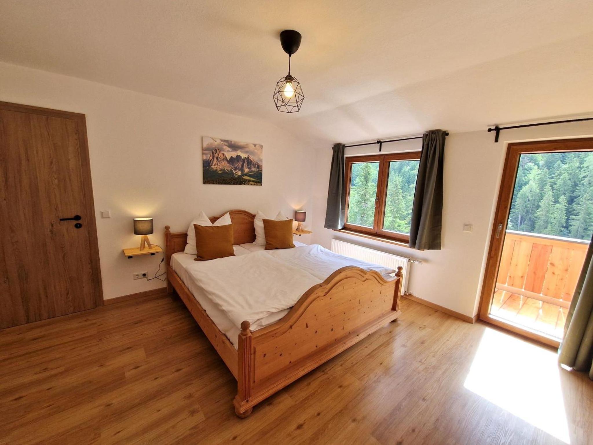 One-Bedroom Apartment with Balcony photo 1