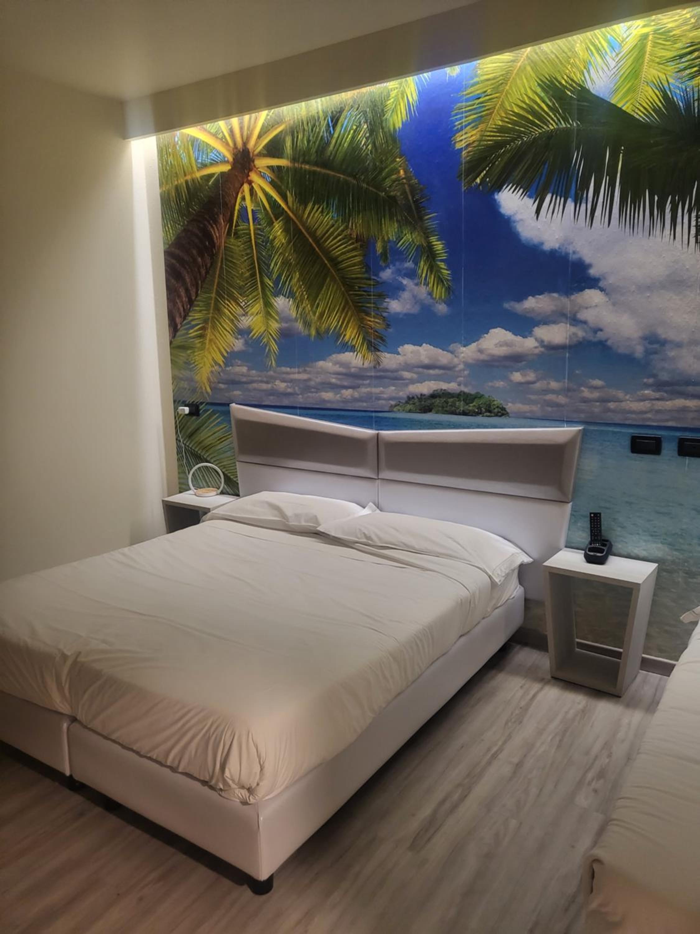 Bedroom with Bathtub